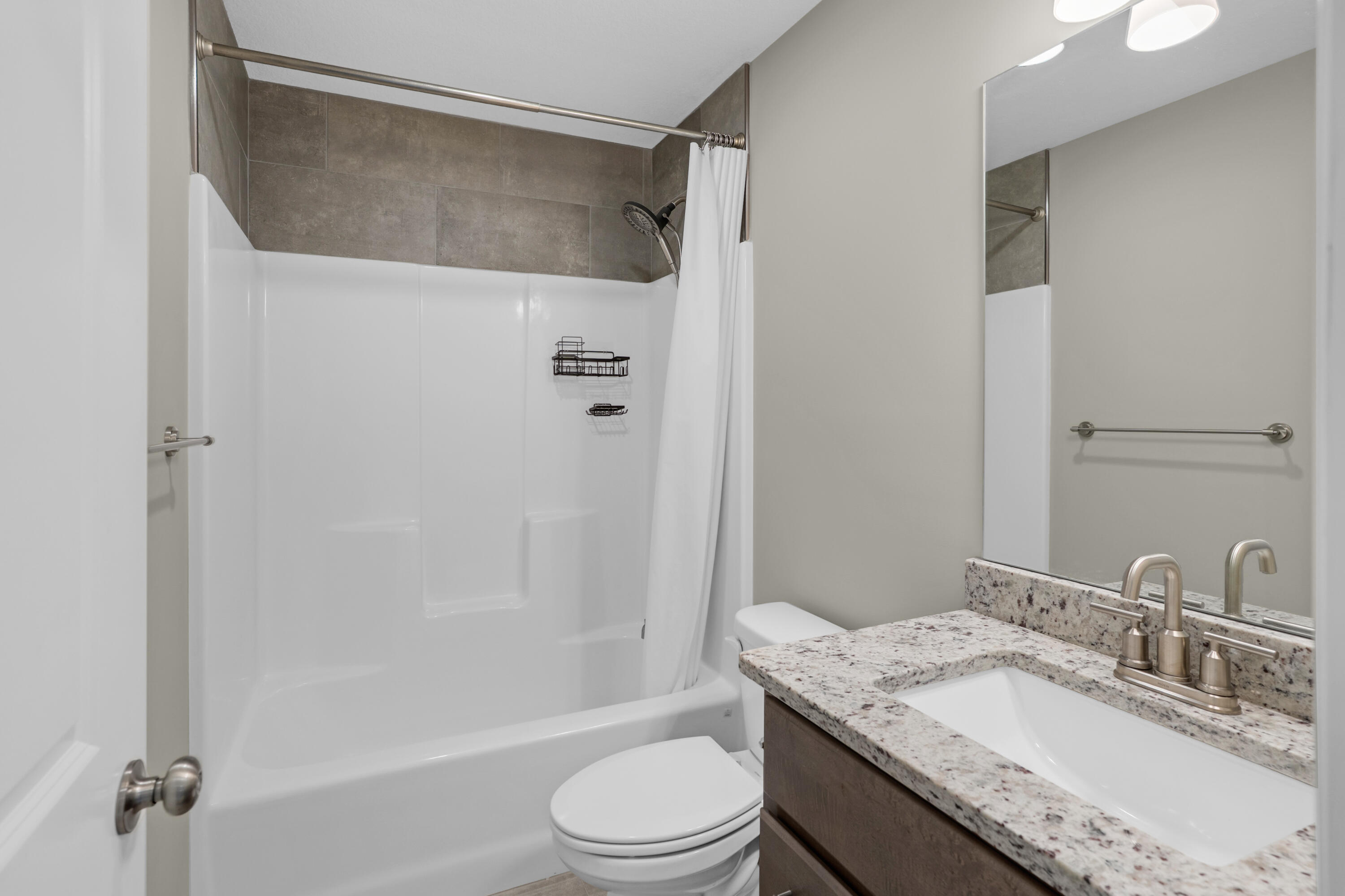 COLUMBIA, Missouri, 65203, United States, 5 Bedrooms Bedrooms, ,3 BathroomsBathrooms,Residential,For Sale,1976271