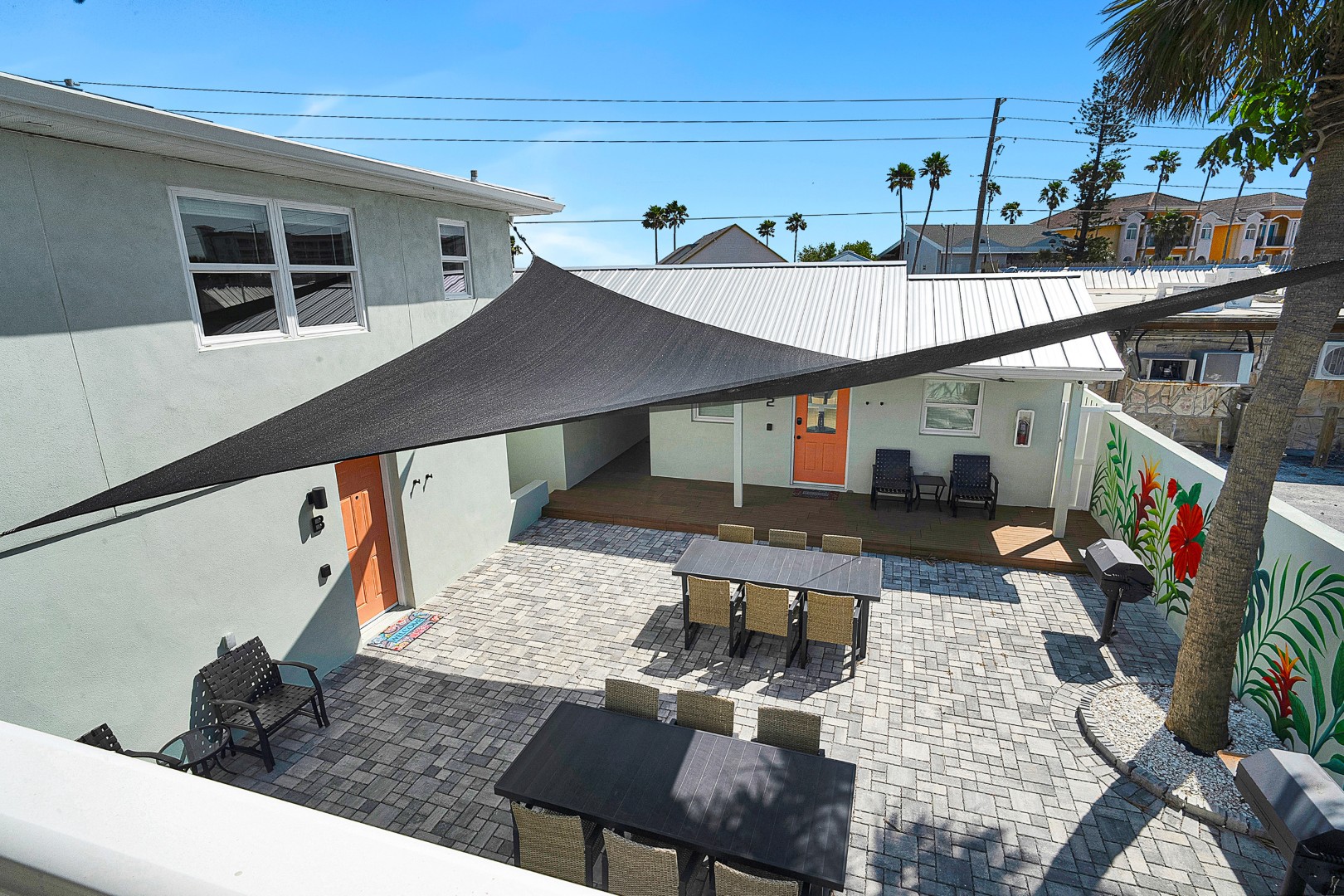 Redington Shores, Florida, 33708, United States, 5 Bedrooms Bedrooms, ,8 BathroomsBathrooms,Residential,For Sale,1977851