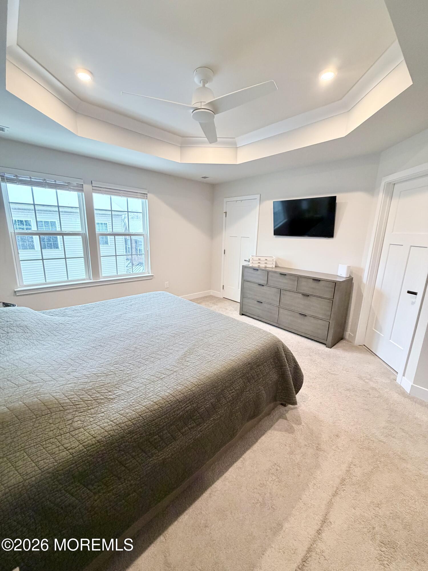 Parlin, New Jersey, 08859, United States, 3 Bedrooms Bedrooms, ,3 BathroomsBathrooms,Residential,For Sale,2010964