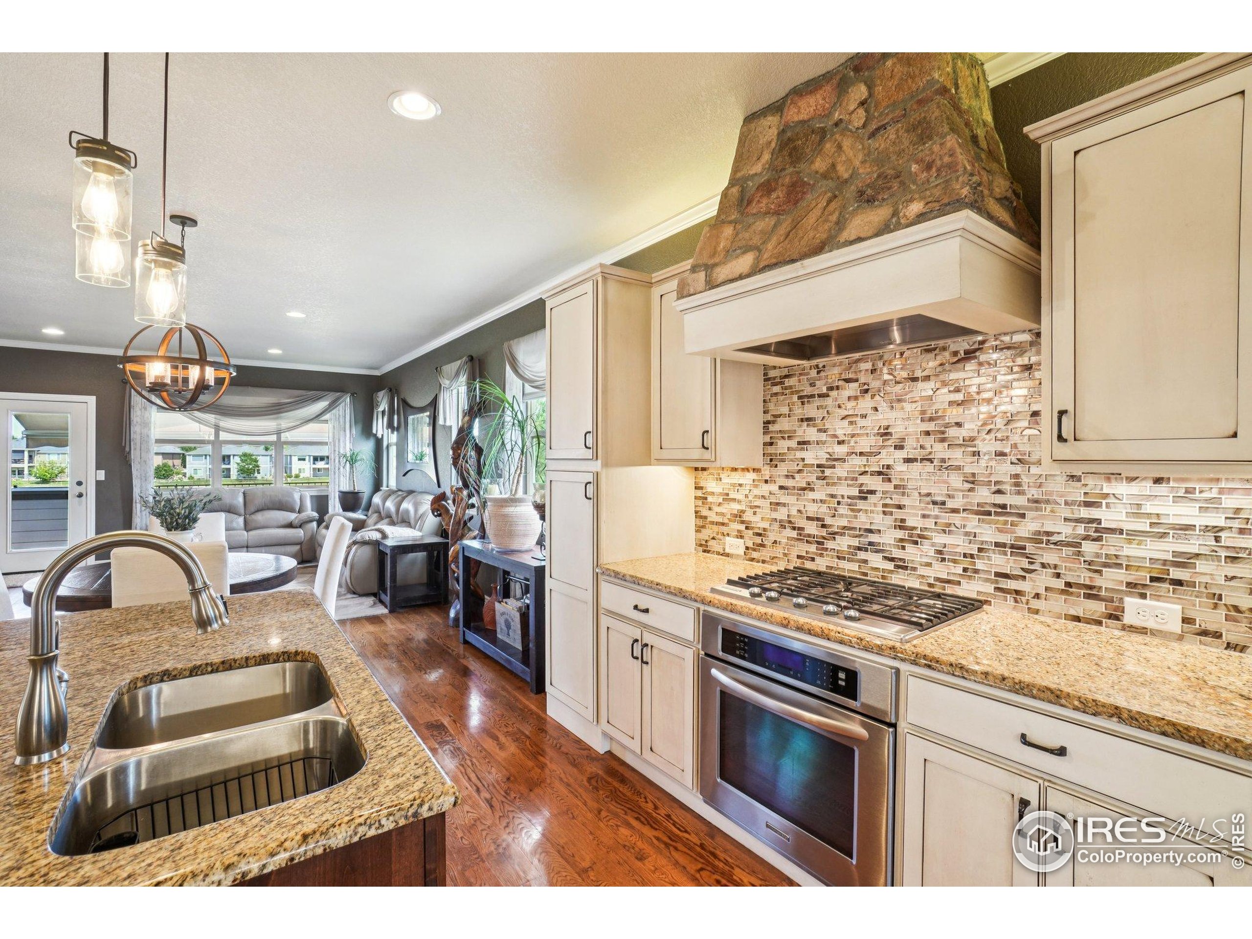 Windsor, Colorado, 80550, United States, 5 Bedrooms Bedrooms, ,3 BathroomsBathrooms,Residential,For Sale,1906749