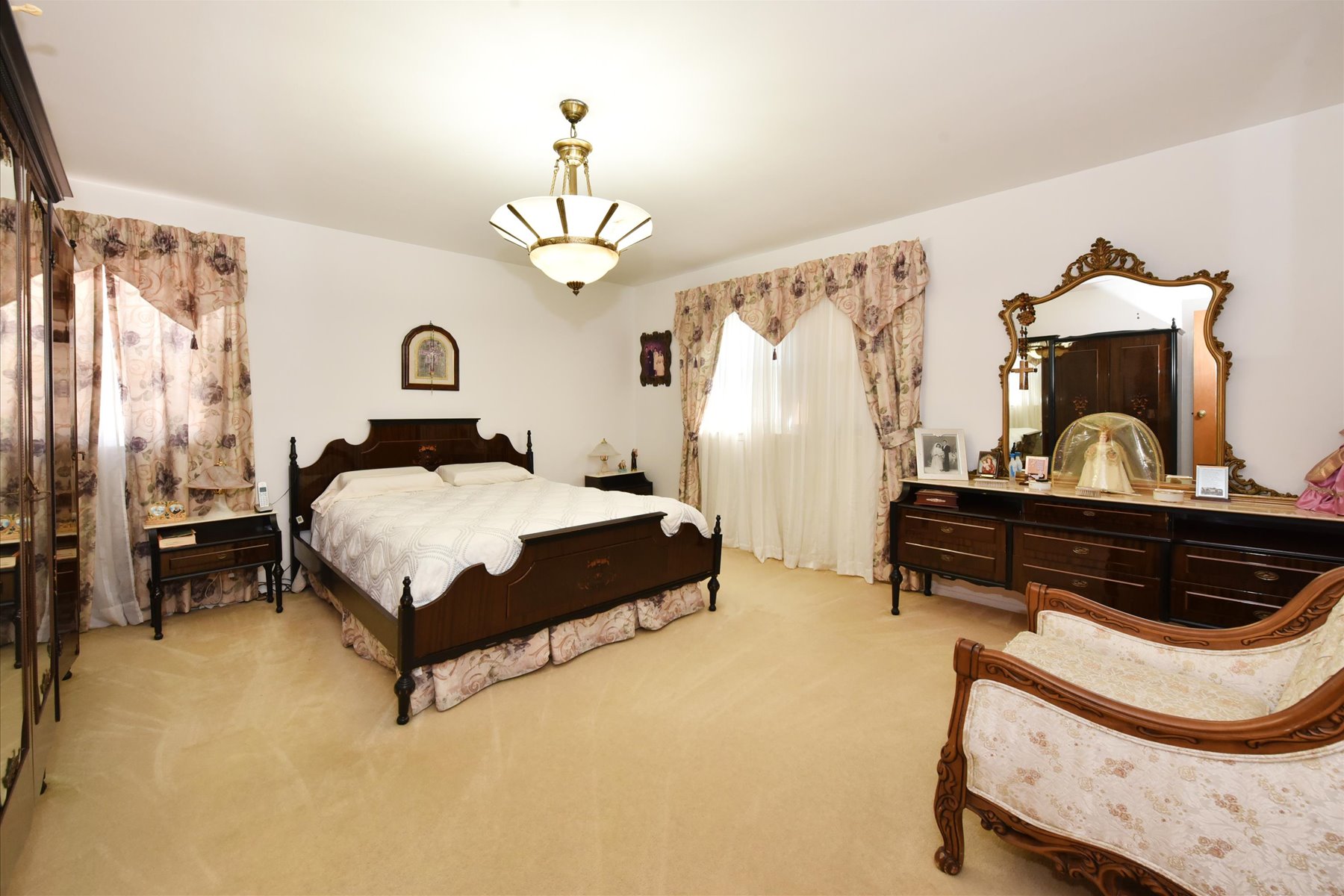  57-46 262nd Street, Little Neck, NY, 11362 - 物件實景
