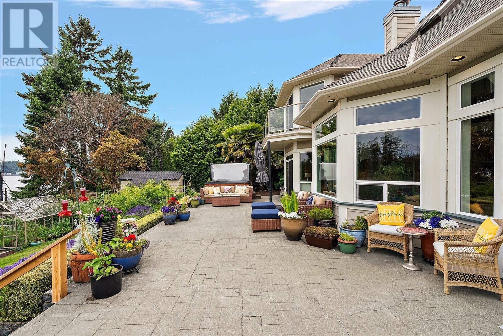 VIEW ROYAL, British Columbia, V9B 1A6, CA, 3 Bedrooms Bedrooms, ,5 BathroomsBathrooms,Residential,For Sale,1883403