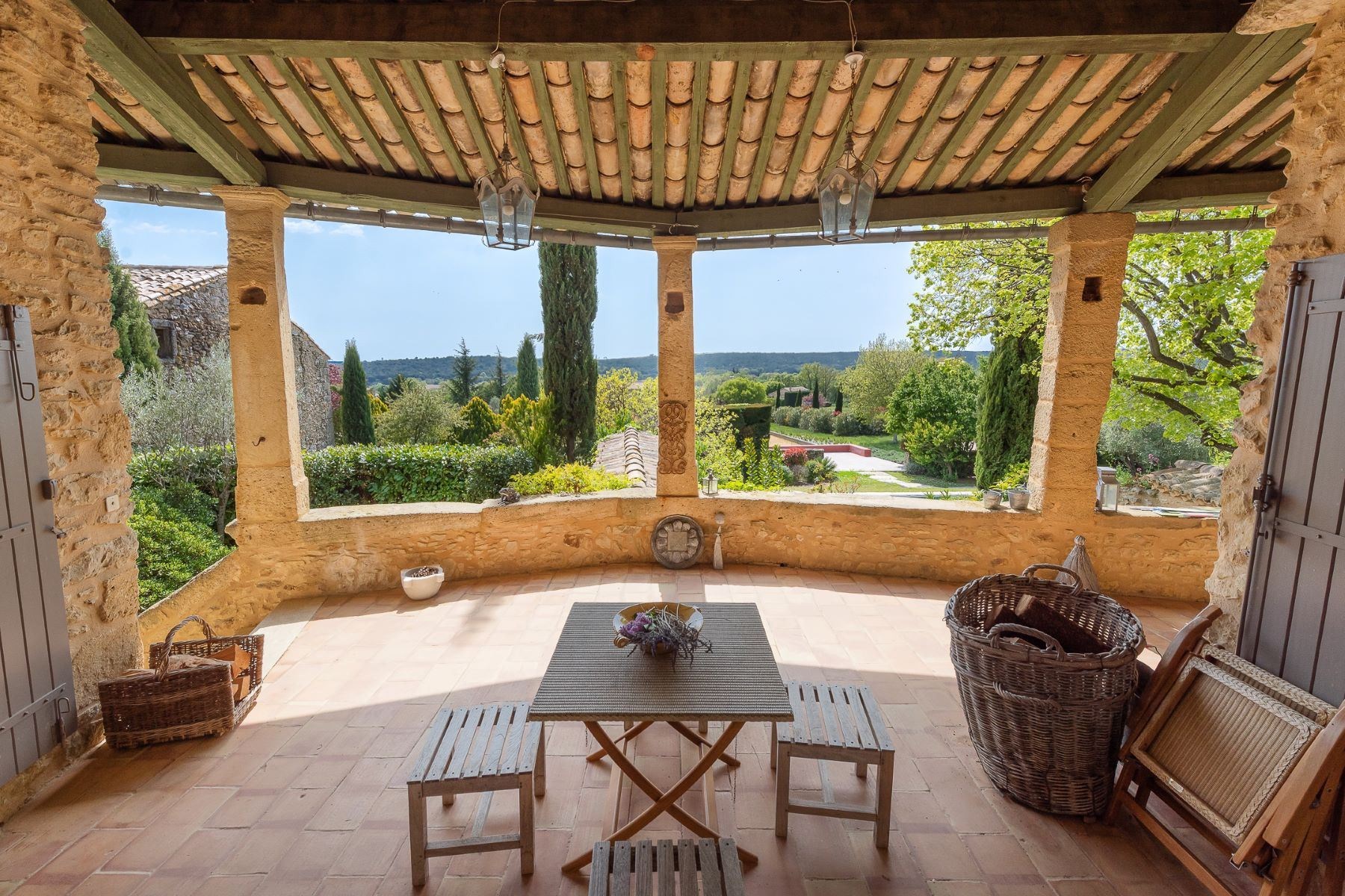  Uzès - Stunning Mas with Exceptional Views, Peaceful Setting - 物件實景