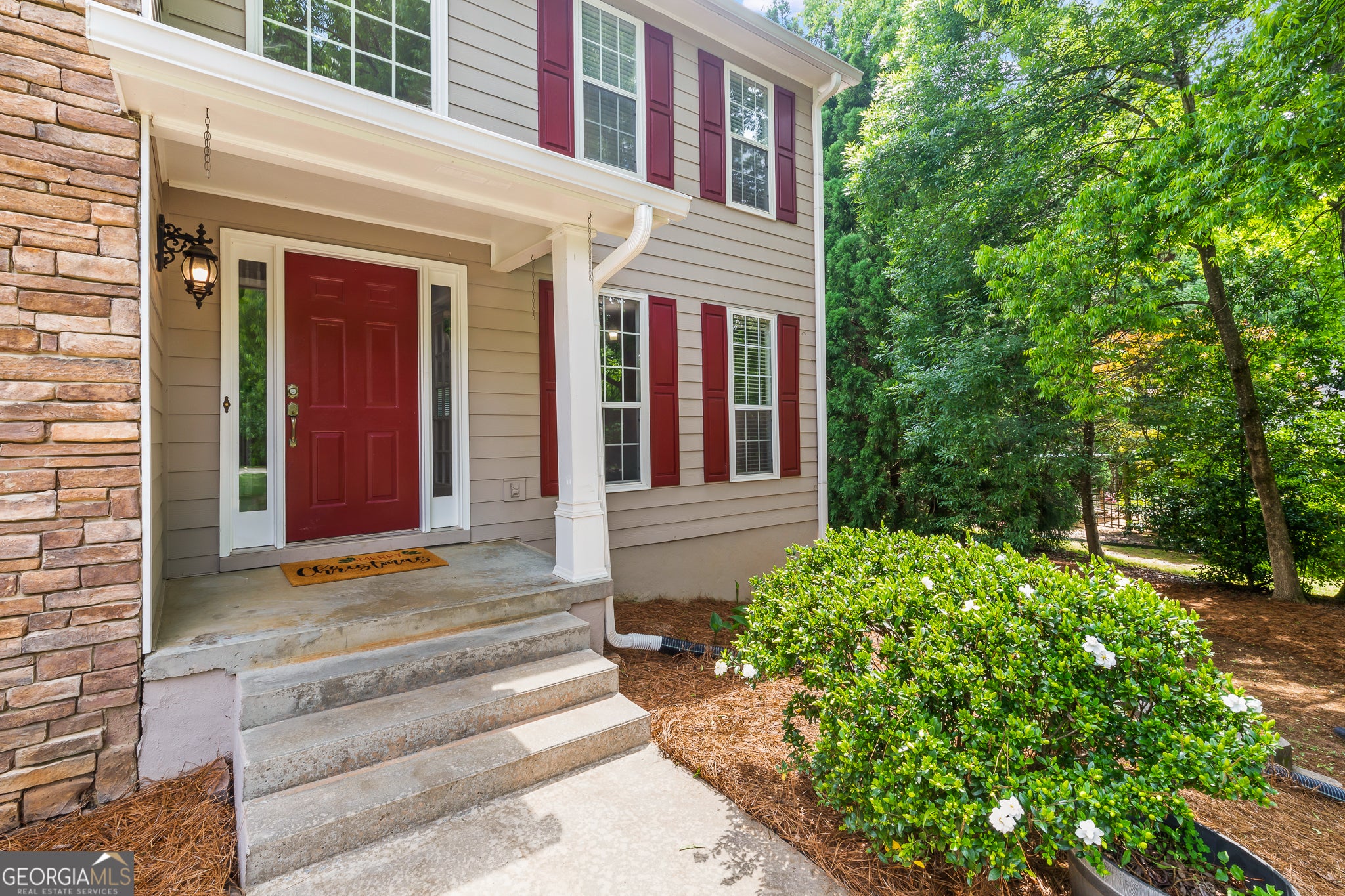 Tyrone, Georgia, 30290, United States, 3 Bedrooms Bedrooms, ,4 BathroomsBathrooms,Residential,For Sale,1931244