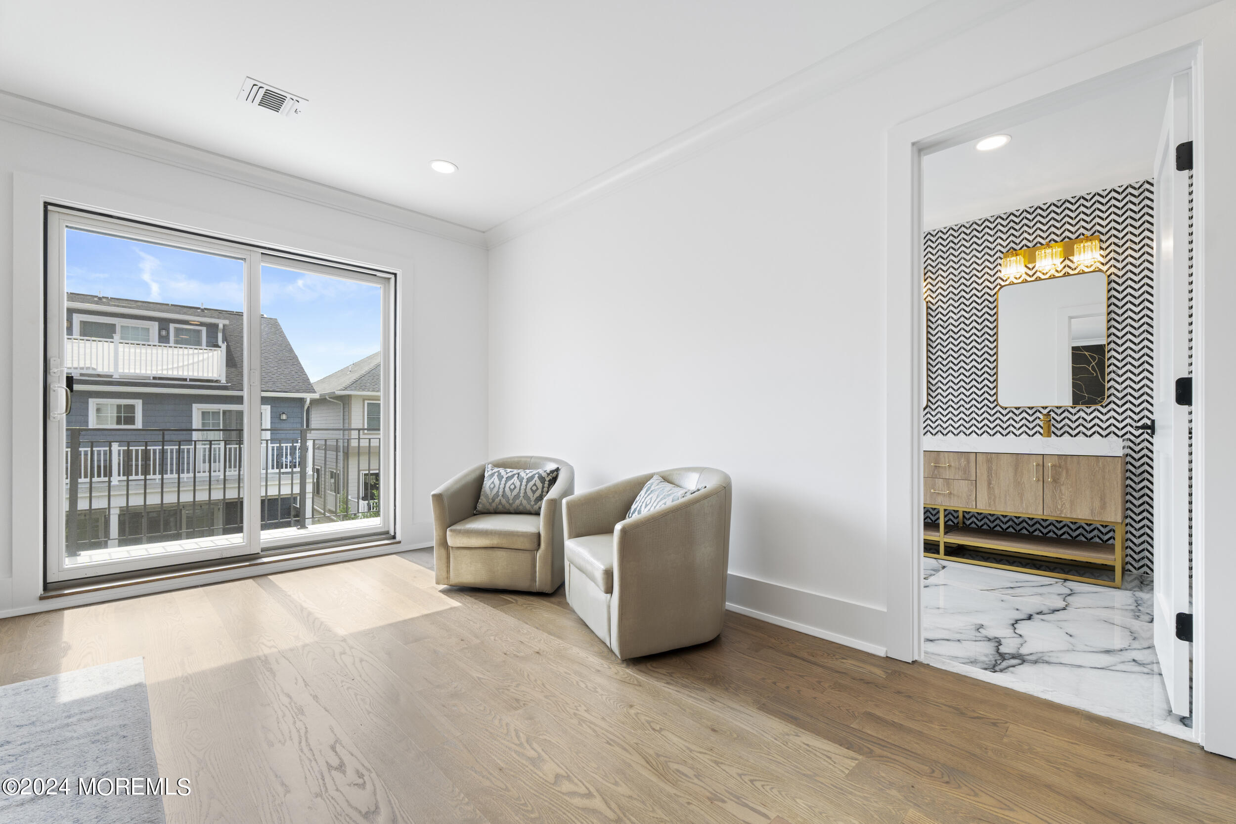 Long Branch, New Jersey, 07740, United States, 5 Bedrooms Bedrooms, ,4 BathroomsBathrooms,Residential,For Sale,1996653