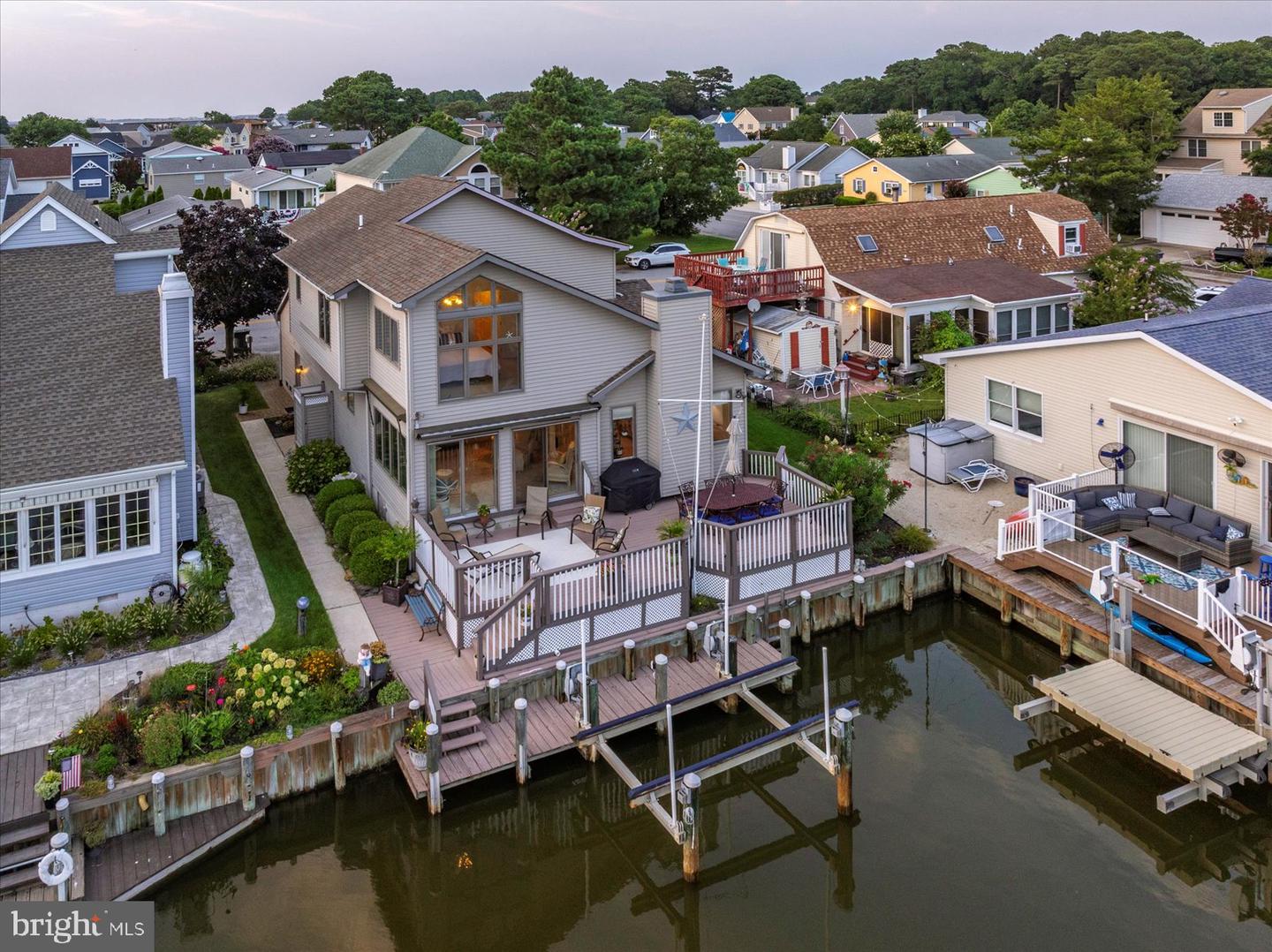 Ocean City, Maryland, 21842, United States, 4 Bedrooms Bedrooms, ,3 BathroomsBathrooms,Residential,For Sale,1942171