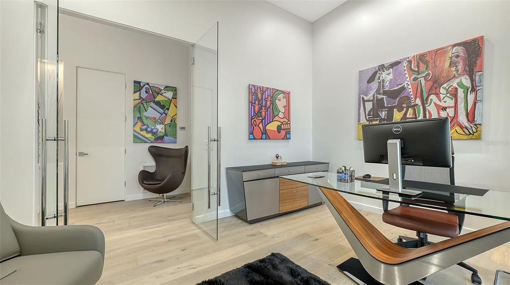 Sarasota, Florida, 34239, United States, 4 Bedrooms Bedrooms, ,7 BathroomsBathrooms,Residential,For Sale,1759750
