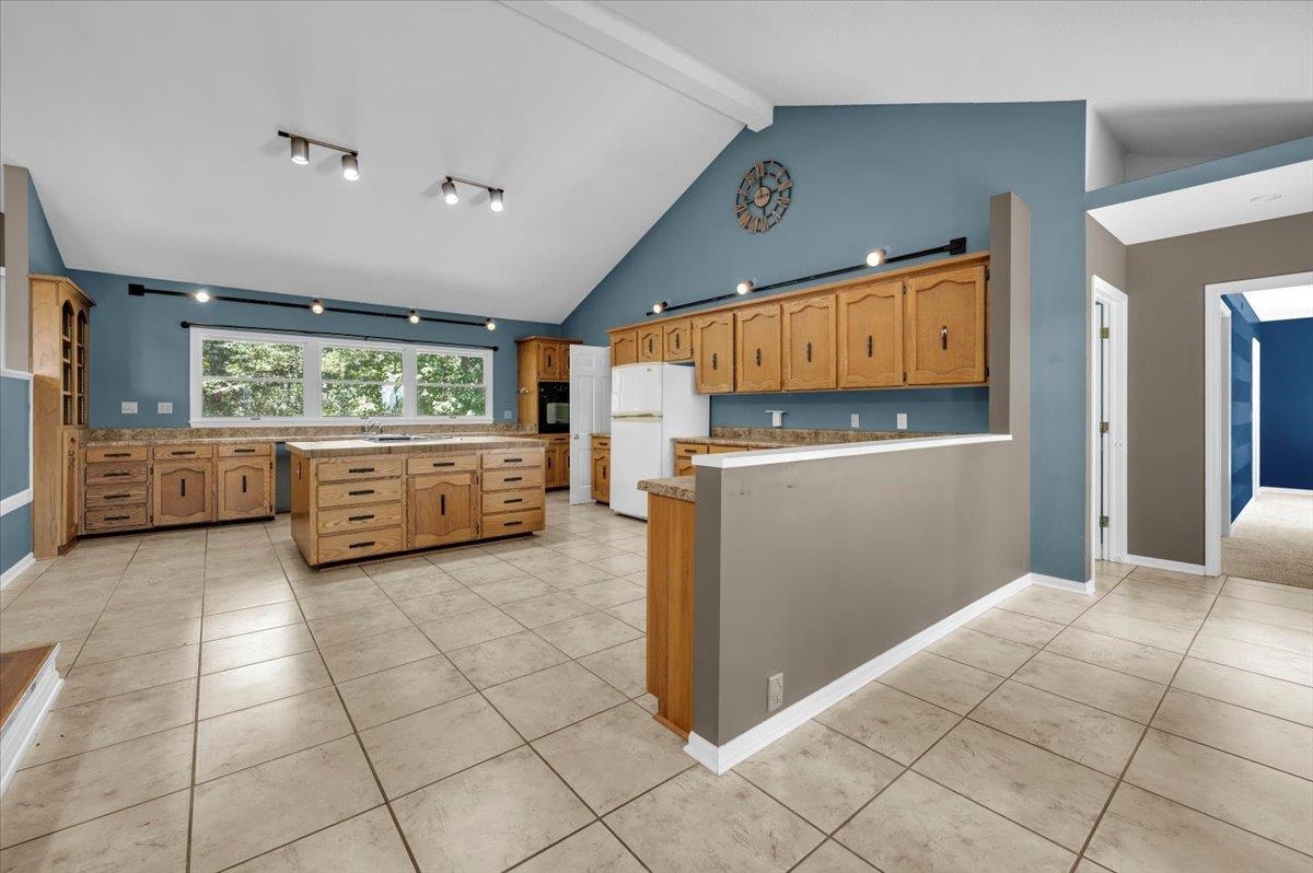 Spartanburg, South Carolina, 29306, United States, 4 Bedrooms Bedrooms, ,3 BathroomsBathrooms,Residential,For Sale,1942883