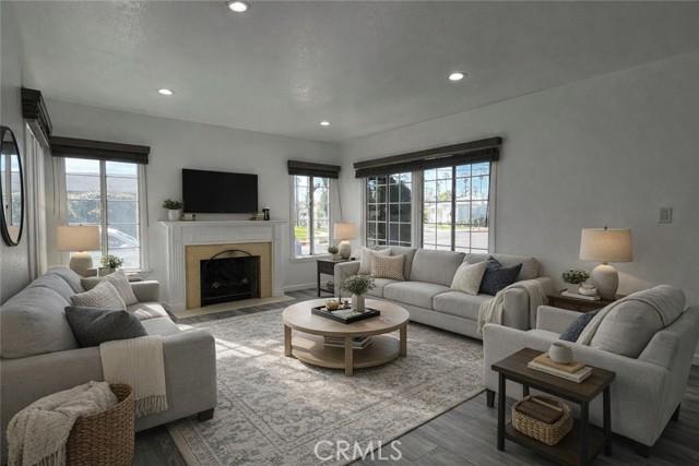 LA, California, 90008, United States, ,Residential,For Sale,2023707