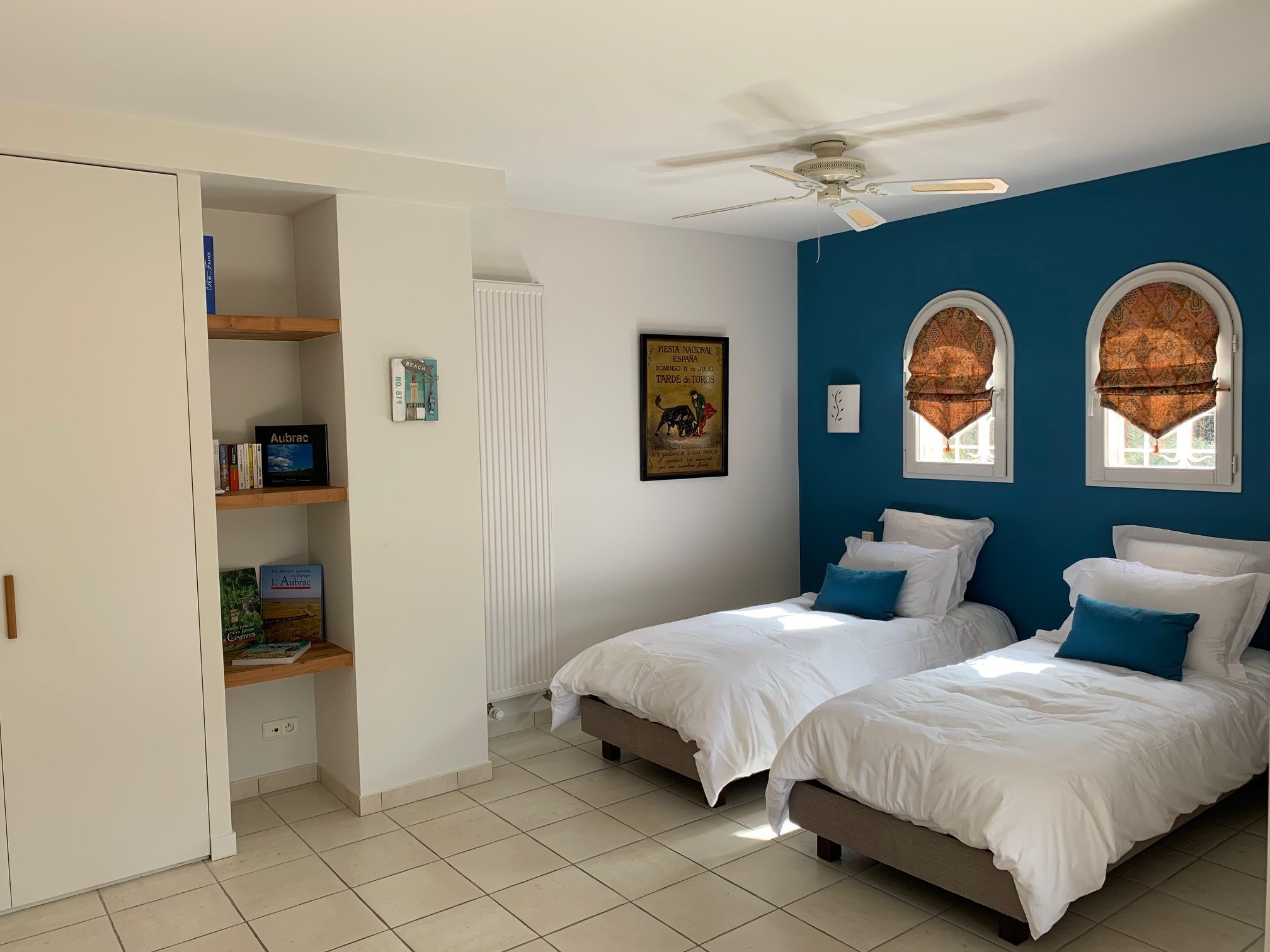  Elegant Single-Level Property on 5,000 sqm Landscaped Grounds with Pool and Com… - 物件實景