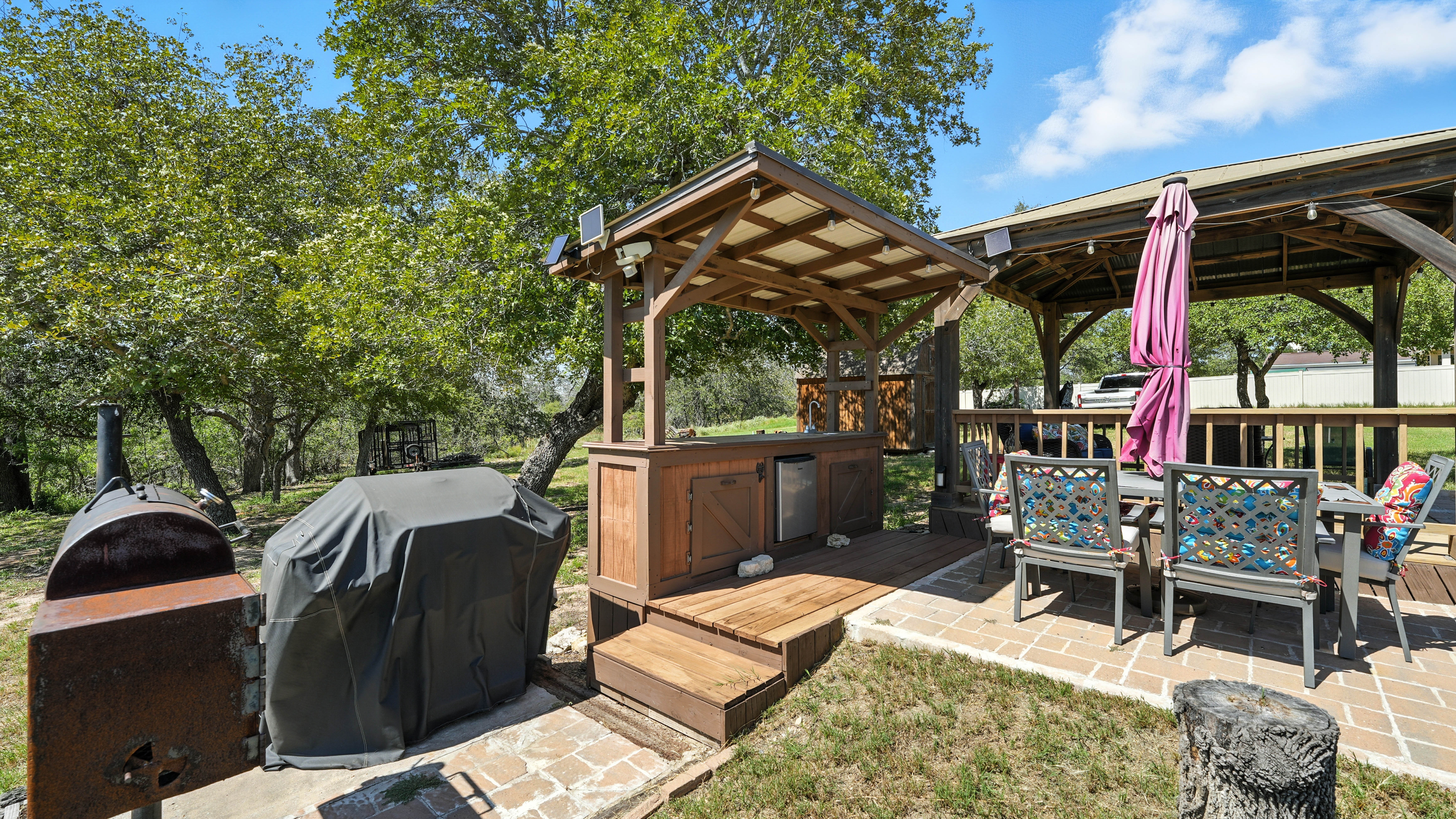 Floresville, Texas, 78114, United States, 3 Bedrooms Bedrooms, ,2 BathroomsBathrooms,Residential,For Sale,1978847