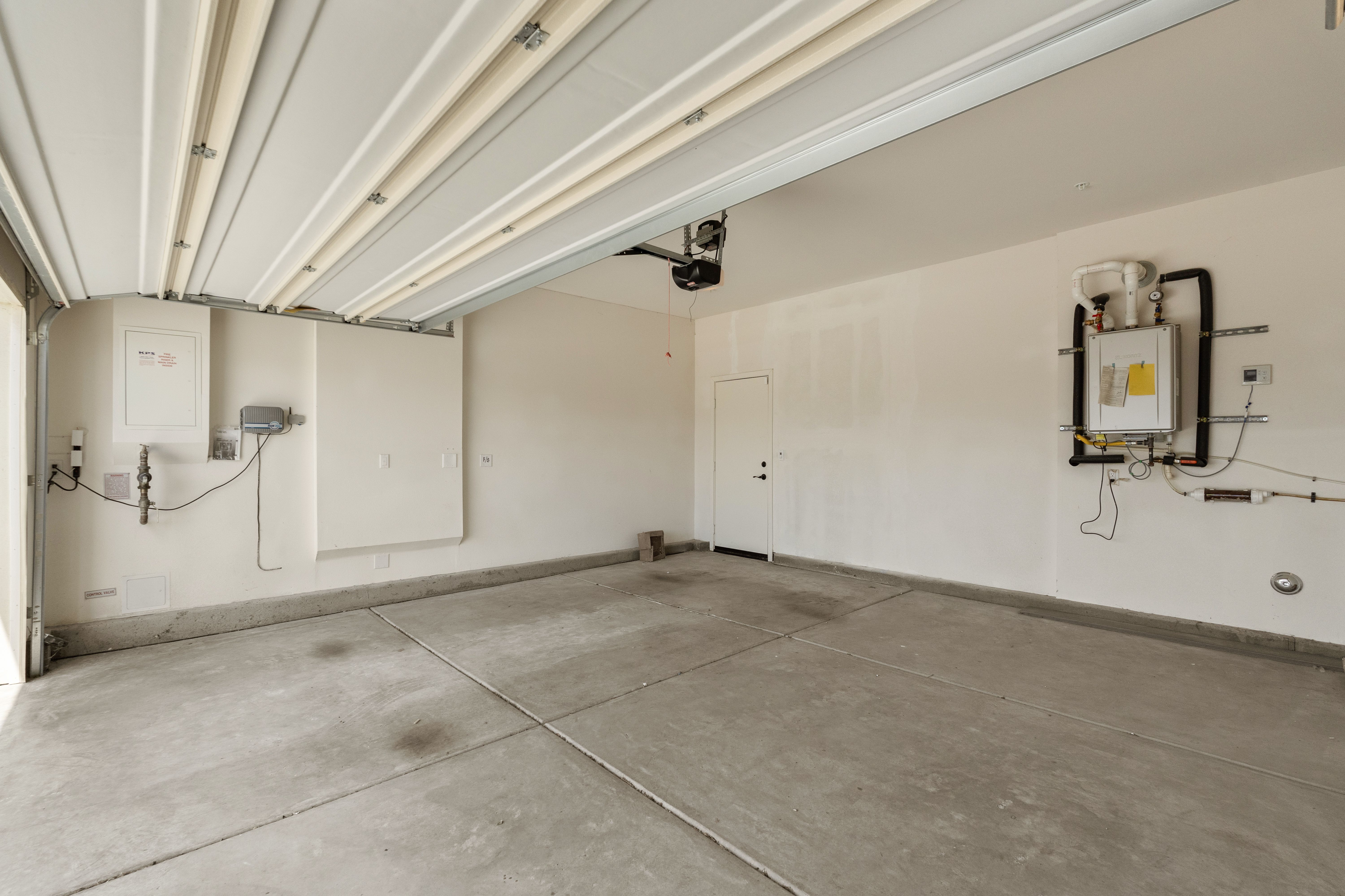  21805 Normandie Avenue, Torrance, CA 90501 - 物件實景