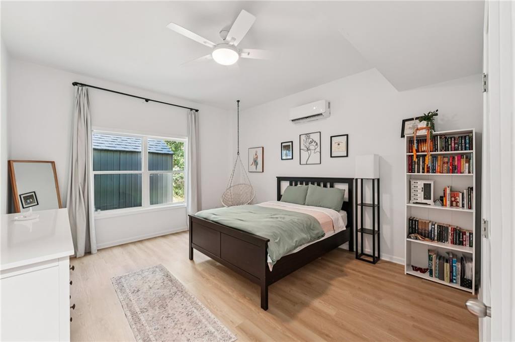 Canton, Georgia, 30114, United States, 6 Bedrooms Bedrooms, ,4 BathroomsBathrooms,Residential,For Sale,1978205