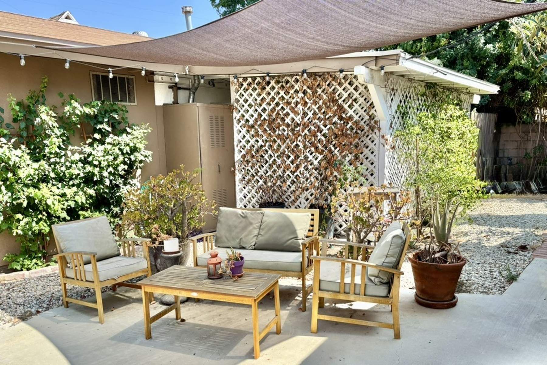  6041 Cleon Avenue - 物件實景