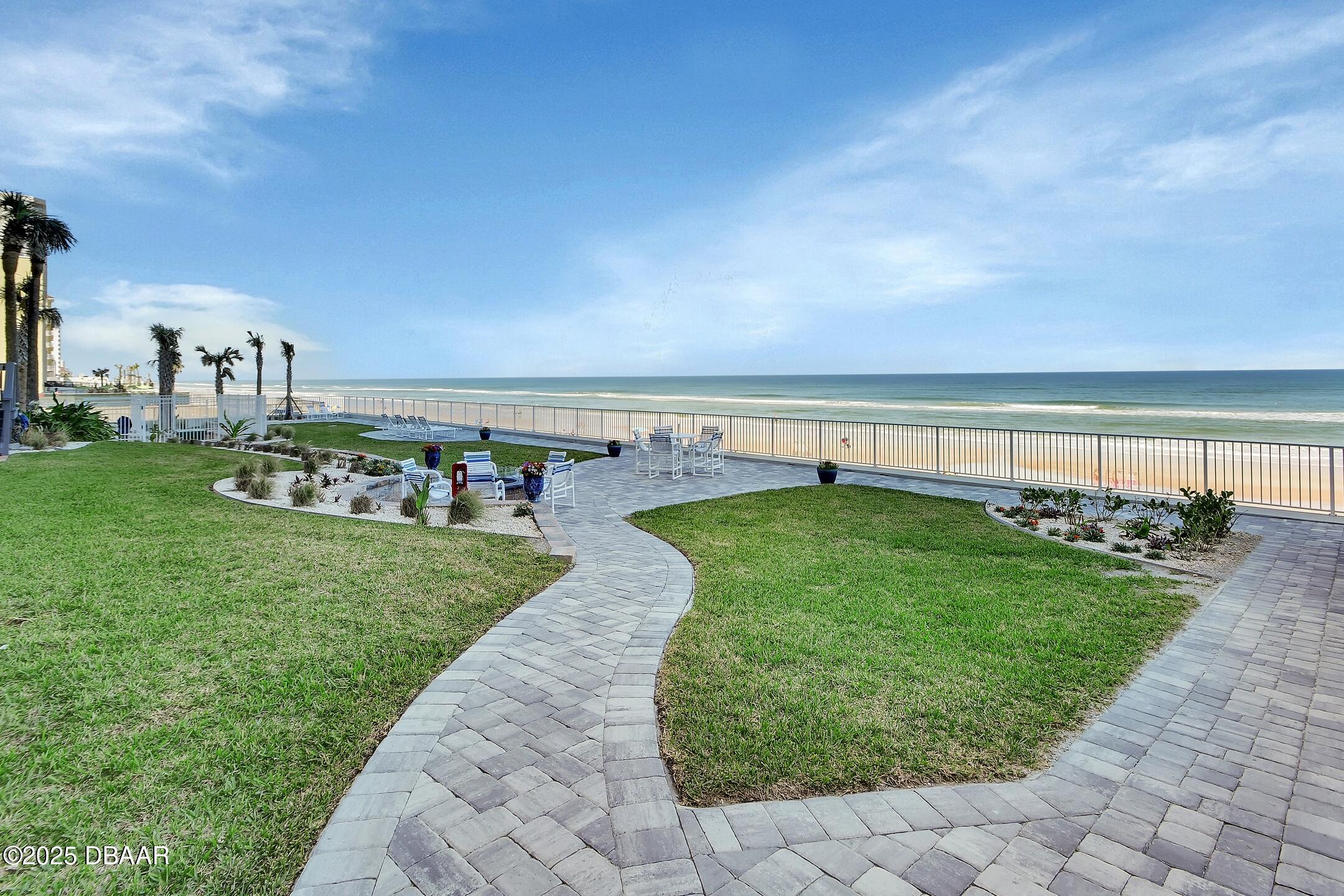 Daytona Beach, Florida, 32118, United States, 3 Bedrooms Bedrooms, ,3 BathroomsBathrooms,Residential,For Sale,1737789