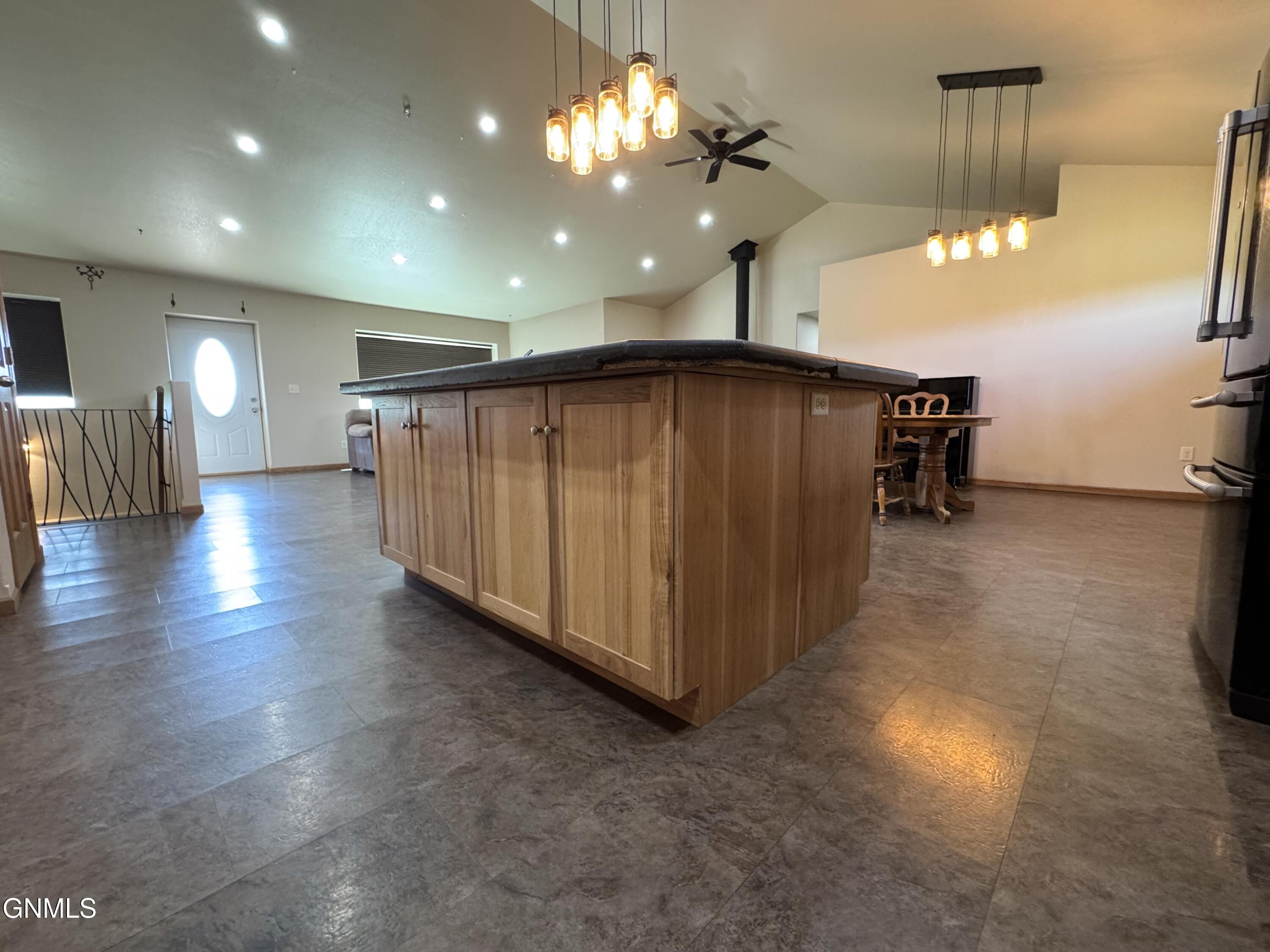 New Salem, North Dakota, 58563, United States, 7 Bedrooms Bedrooms, ,1 BathroomBathrooms,Residential,For Sale,1904775