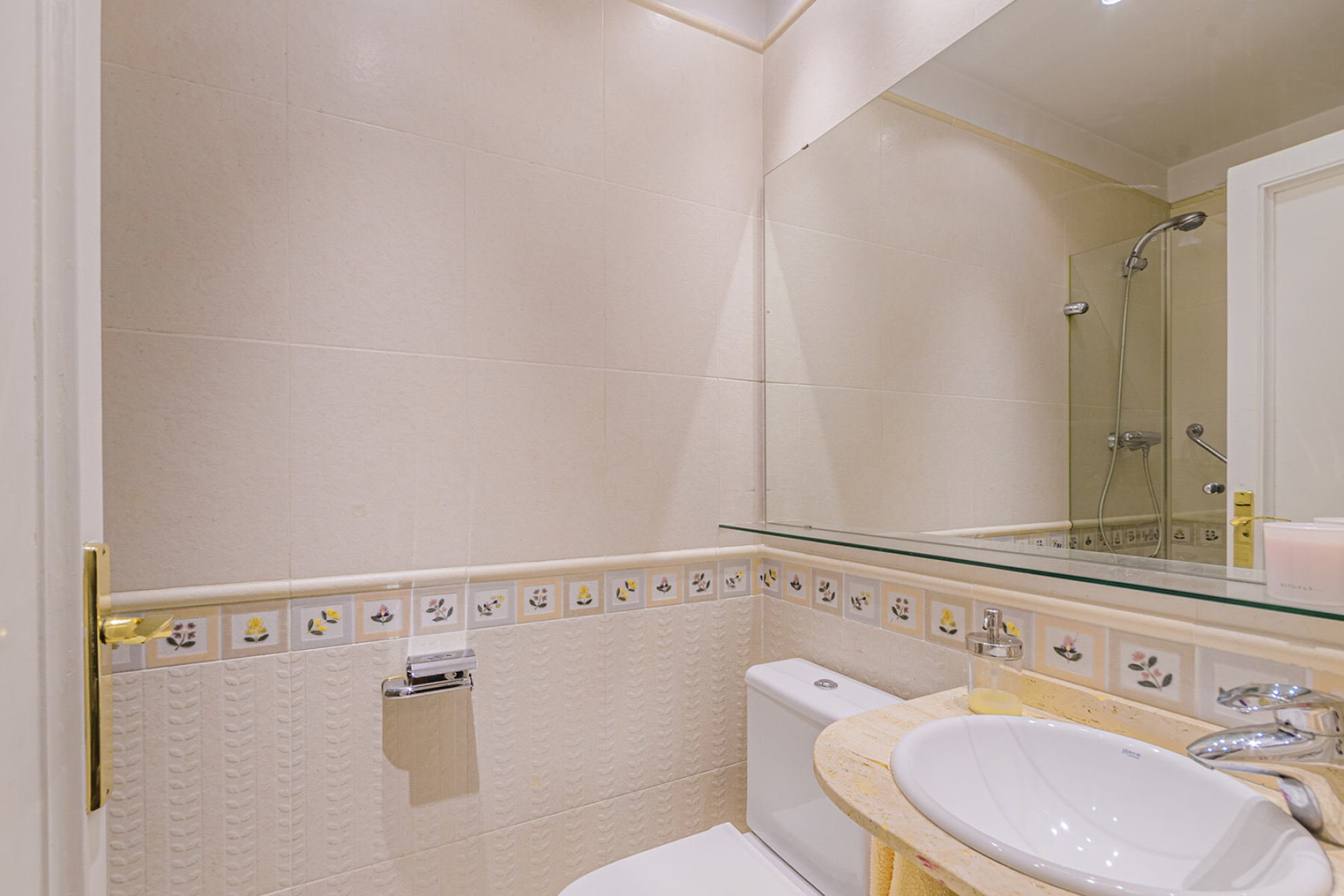  Spacious apartment with terrace and parking in the prestigious area of Turó Park - 物件實景