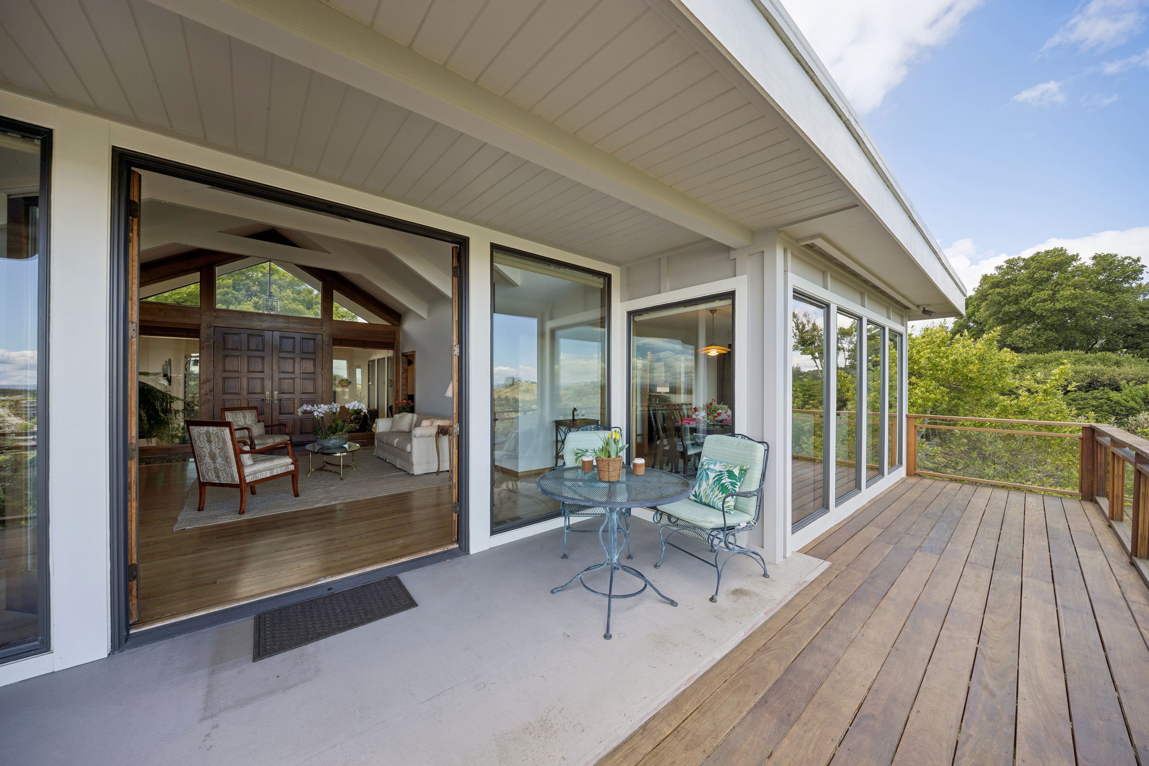  Peacock Gap View Home - 物件實景