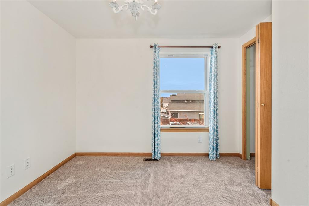 Steamboat Springs, Colorado, 80487, United States, 3 Bedrooms Bedrooms, ,2 BathroomsBathrooms,Residential,For Sale,2003476