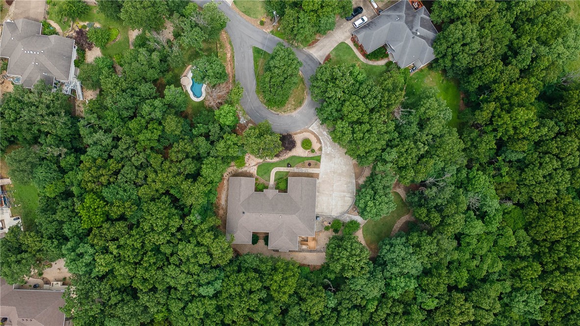 Bella Vista, Arkansas, 72715, United States, 3 Bedrooms Bedrooms, ,4 BathroomsBathrooms,Residential,For Sale,1941040