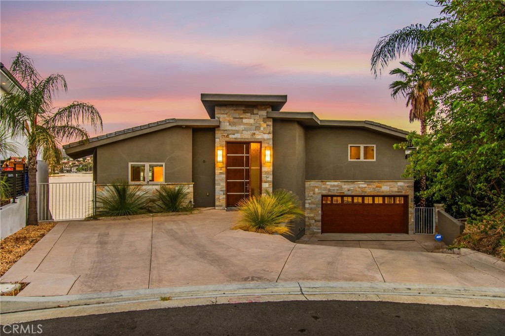 Canyon Lake, California, 92587, United States, 6 Bedrooms Bedrooms, ,5 BathroomsBathrooms,Residential,For Sale,1872277