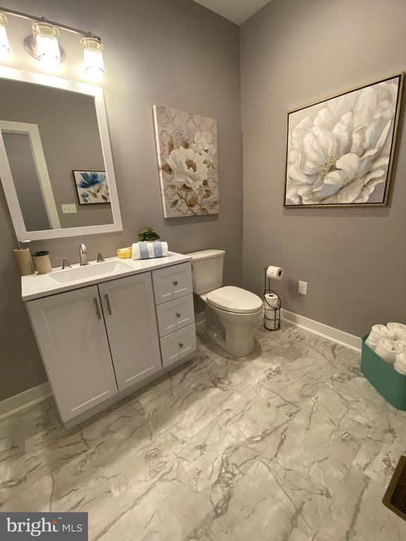 Fredericksburg, Virginia, 22401, United States, 4 Bedrooms Bedrooms, ,3 BathroomsBathrooms,Residential,For Sale,1916037