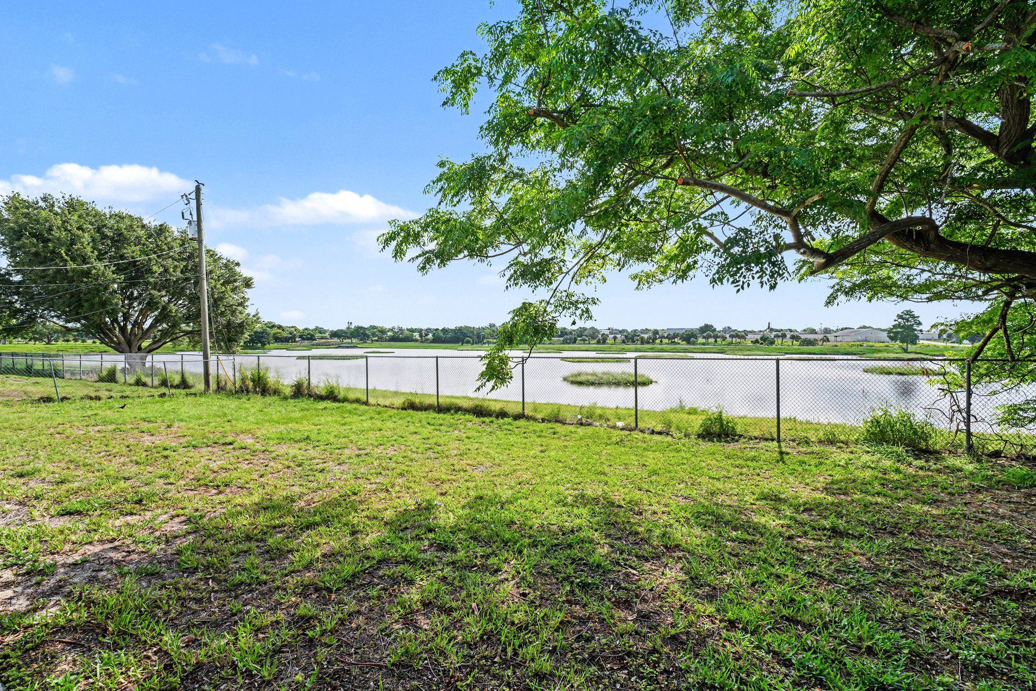  704 Prospect Avenue, Cocoa, FL, 32922 - 物件實景