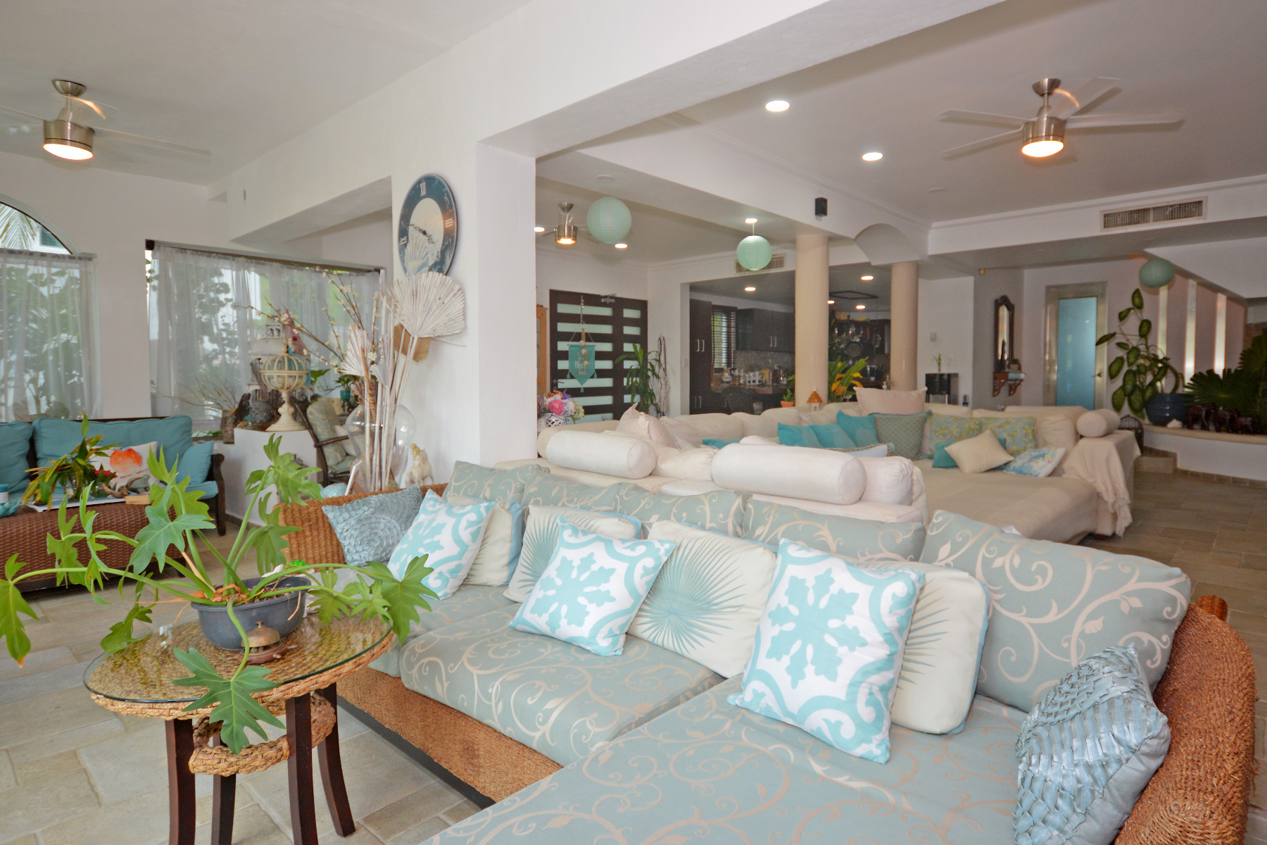  DUPLEX 8 BEDROOM HOME NEAR THE BEACH - 物件實景