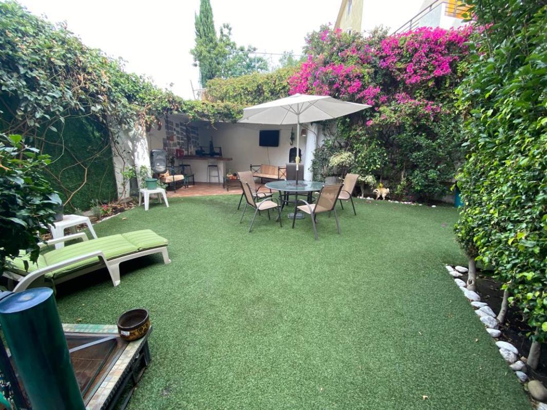 Cda. de Zenzontle, Naucalpan de Juárez, Estado de México, 53297, Mexico, 3 Bedrooms Bedrooms, ,3 BathroomsBathrooms,Residential,For Sale,Cda. de Zenzontle,1621714