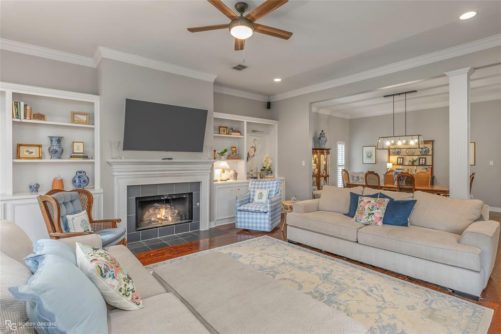 Shreveport, Louisiana, 71106, United States, 4 Bedrooms Bedrooms, ,4 BathroomsBathrooms,Residential,For Sale,1932874