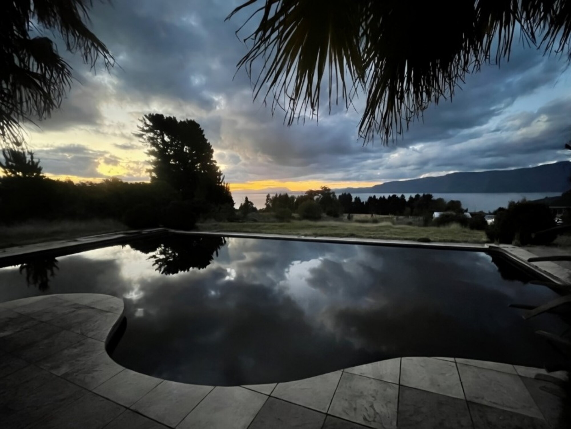  Villa Escorial – 8-Bedroom Lakefront Estate with Volcano Views, Pucón - 物件實景