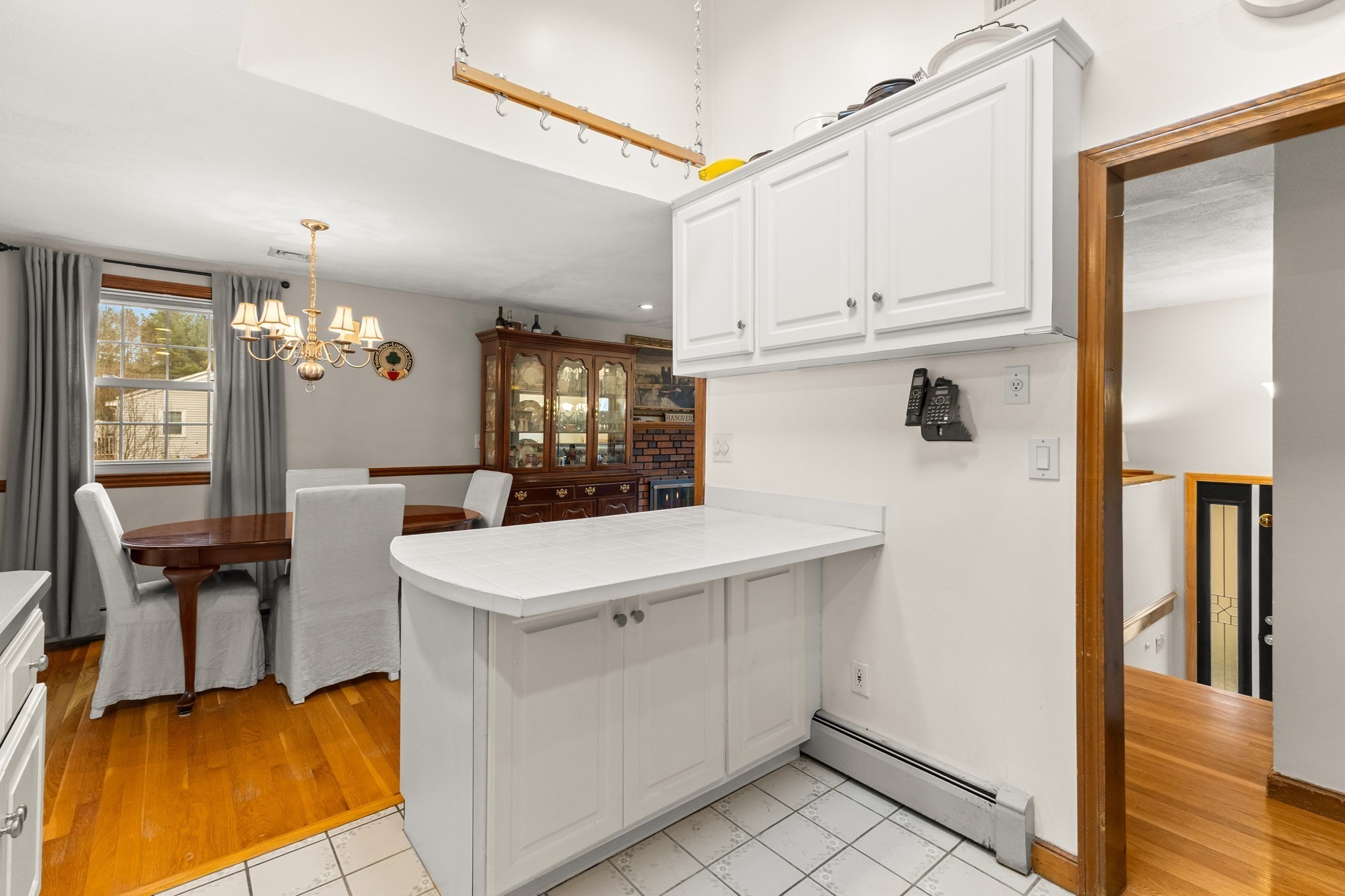 Hanover, Massachusetts, 02339, United States, 3 Bedrooms Bedrooms, ,2 BathroomsBathrooms,Residential,For Sale,2001191