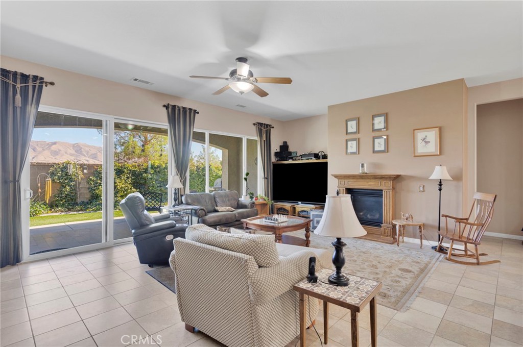 Apple Valley, California, 92308, United States, 2 Bedrooms Bedrooms, ,3 BathroomsBathrooms,Residential,For Sale,1958673