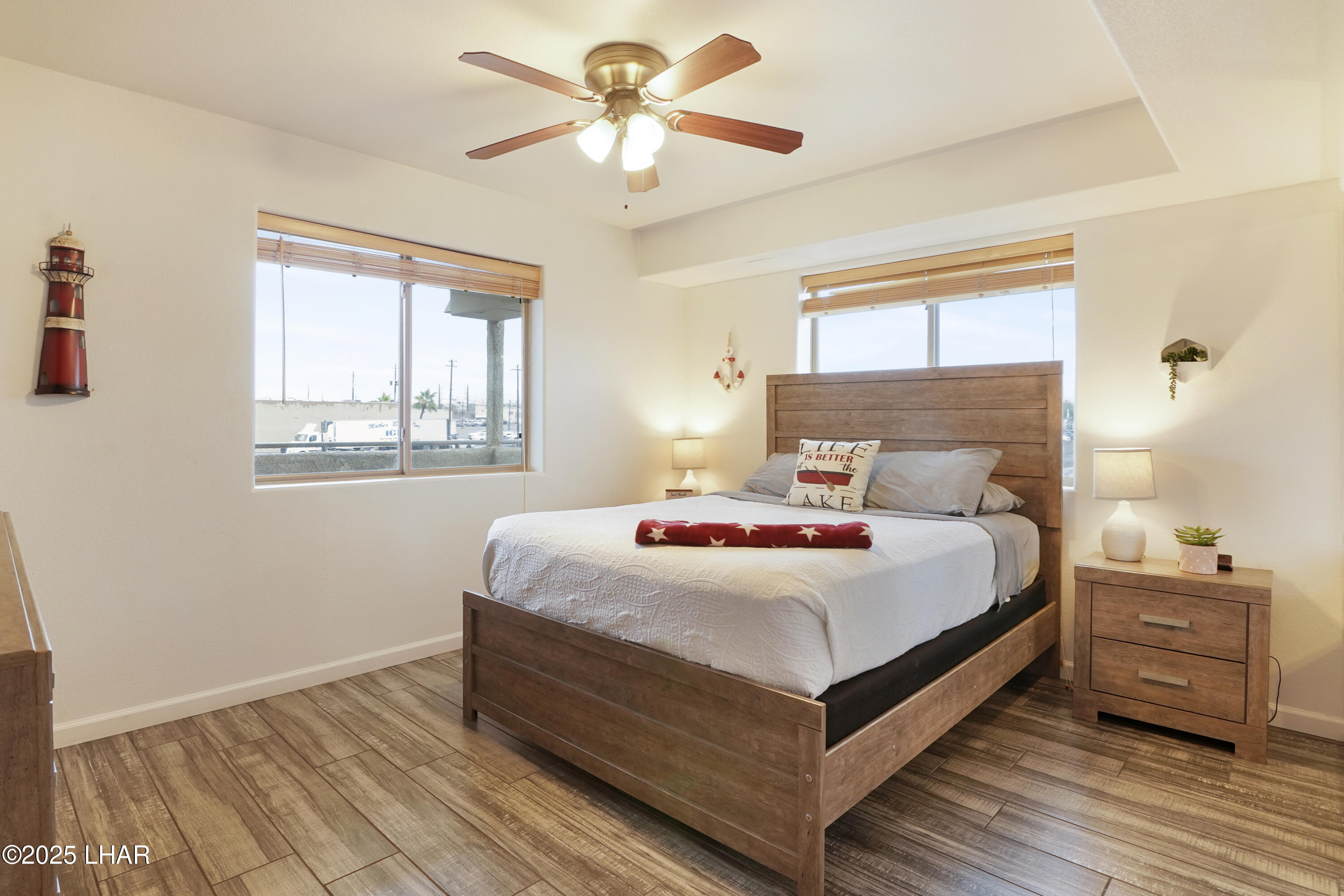 Lake Havasu City, Arizona, 86403, United States, 2 Bedrooms Bedrooms, ,1 BathroomBathrooms,Residential,For Sale,1999081