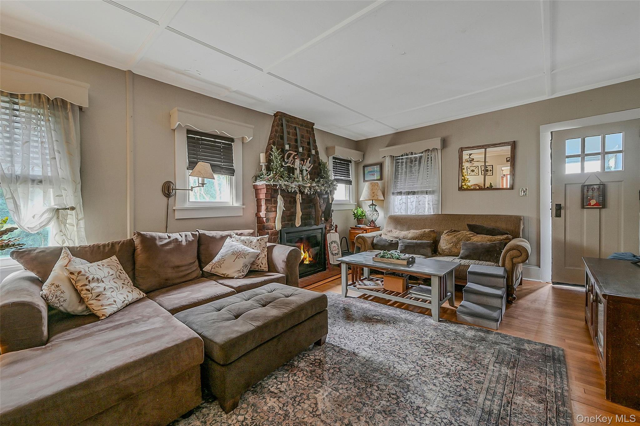 Greenport, New York, 11944, United States, 5 Bedrooms Bedrooms, ,3 BathroomsBathrooms,Residential,For Sale,1994545