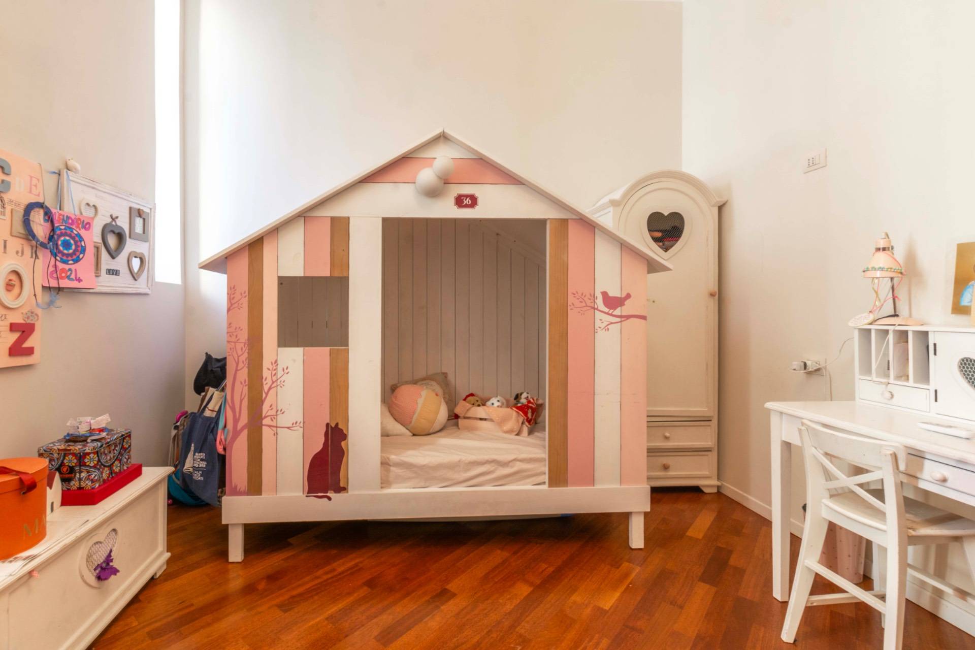 Milano, Milano, 20100, IT, 3 Bedrooms Bedrooms, ,4 BathroomsBathrooms,Residential,For Sale,1941614