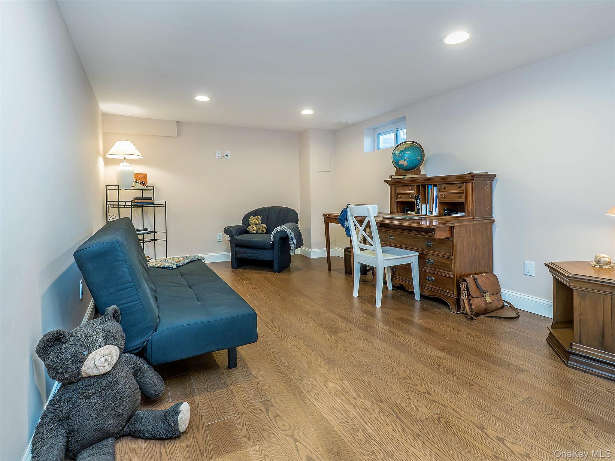  1 Deusenberg Drive, East Norwich, NY, 11732 - 物件實景