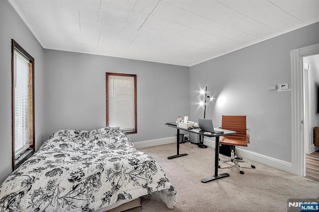 Allendale, New Jersey, 07401, United States, 2 Bedrooms Bedrooms, ,2 BathroomsBathrooms,Residential,For Sale,1829462