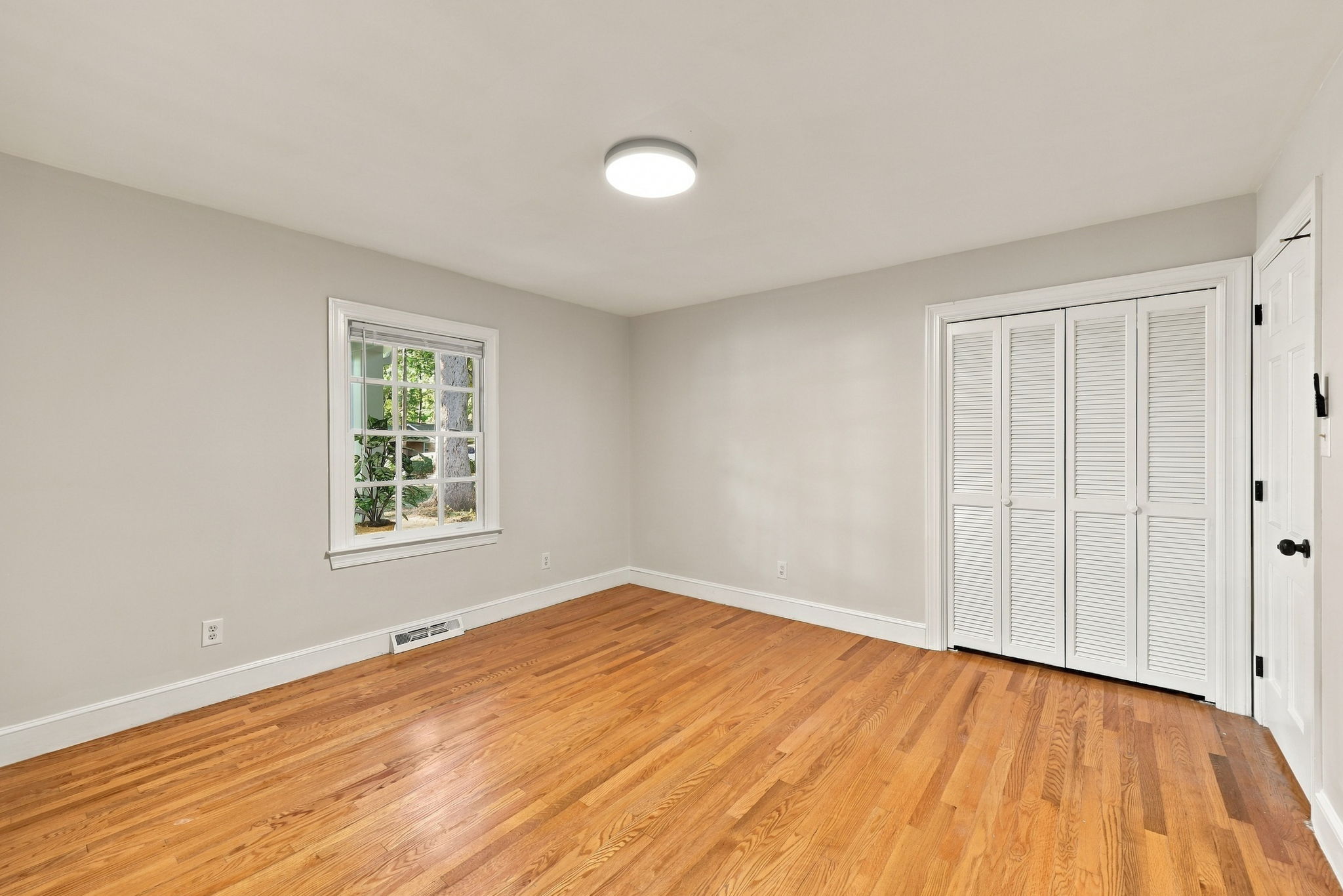  6700 Valley Lake Drive, Raleigh, NC 27612 - 物件實景