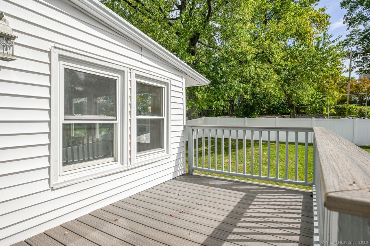 Wallingford, Connecticut, 06492, United States, 6 Bedrooms Bedrooms, ,4 BathroomsBathrooms,Residential,For Sale,1989730