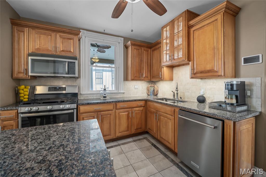 Kirkwood, Missouri, 63122, United States, 4 Bedrooms Bedrooms, ,4 BathroomsBathrooms,Residential,For Sale,1986224