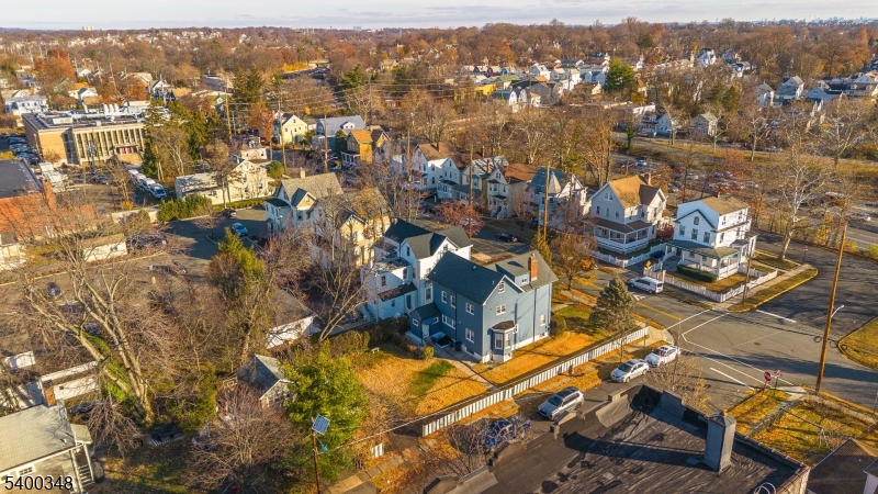 Bloomfield Twp., New Jersey, 07003, United States, 6 Bedrooms Bedrooms, ,3 BathroomsBathrooms,Residential,For Sale,2003277