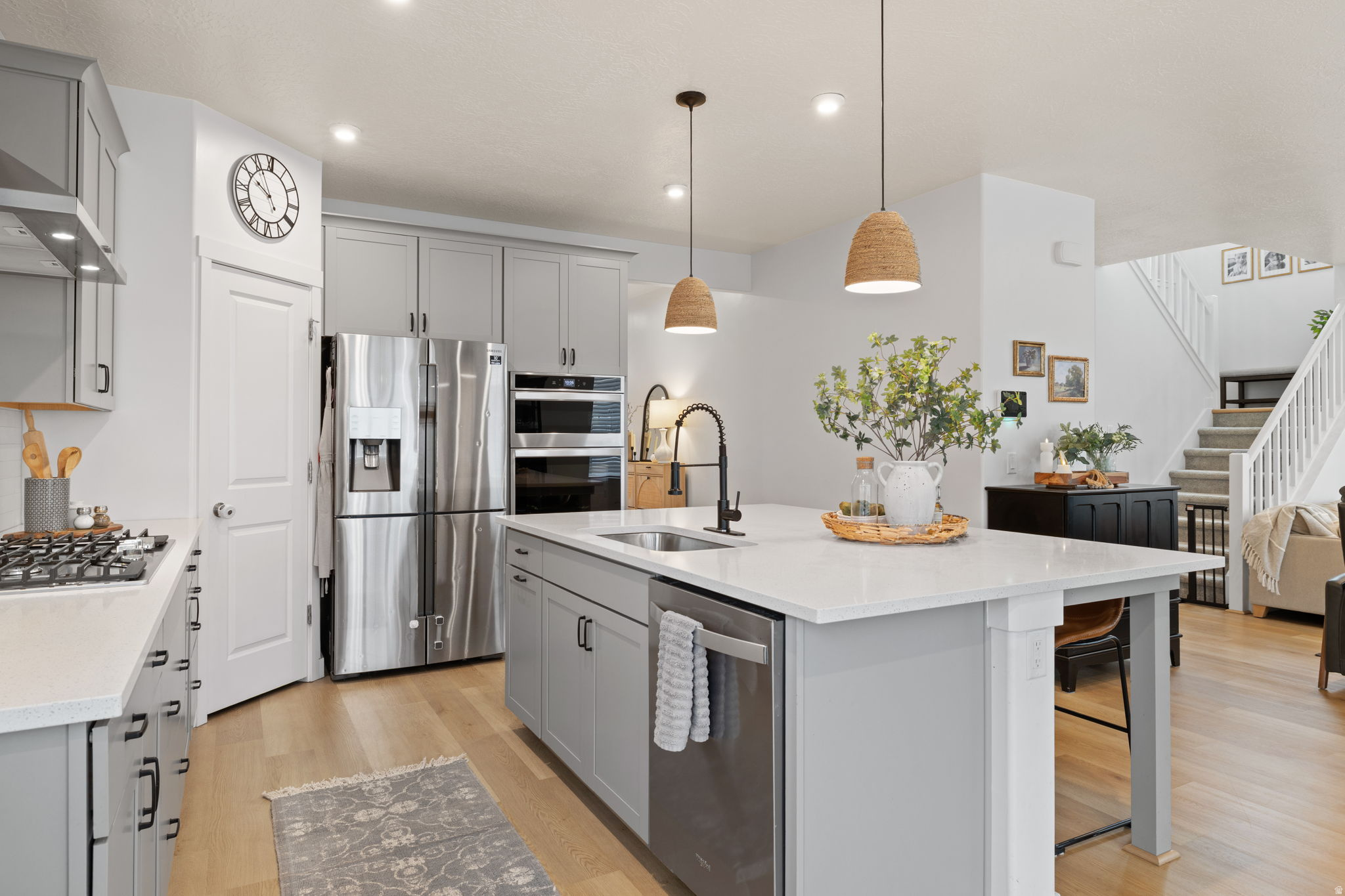 West Jordan, Utah, 84081, United States, 4 Bedrooms Bedrooms, ,3 BathroomsBathrooms,Residential,For Sale,2001617