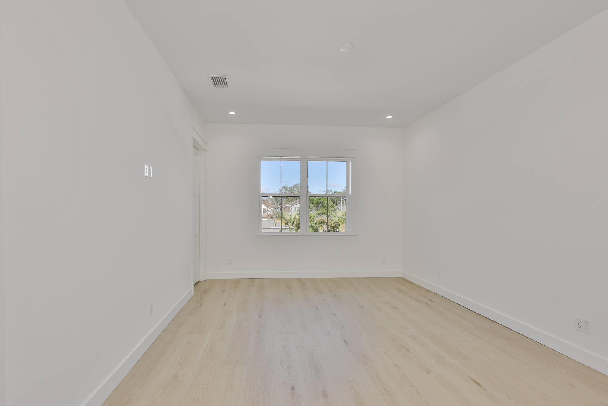 Tampa, Florida, 33629, United States, 5 Bedrooms Bedrooms, ,7 BathroomsBathrooms,Residential,For Sale,2007837