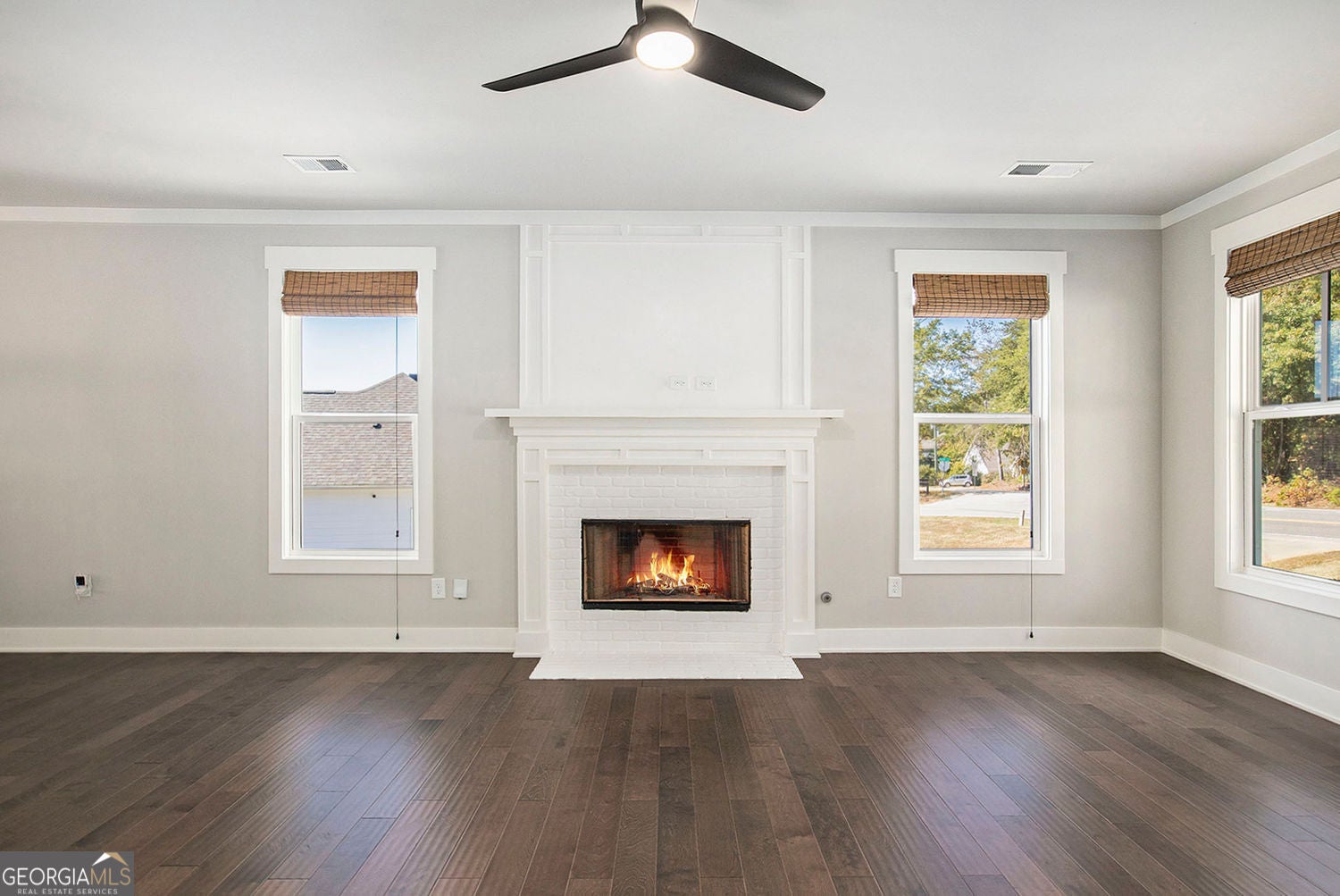 Gainesville, Georgia, 30506, United States, 3 Bedrooms Bedrooms, ,4 BathroomsBathrooms,Residential,For Sale,1965754