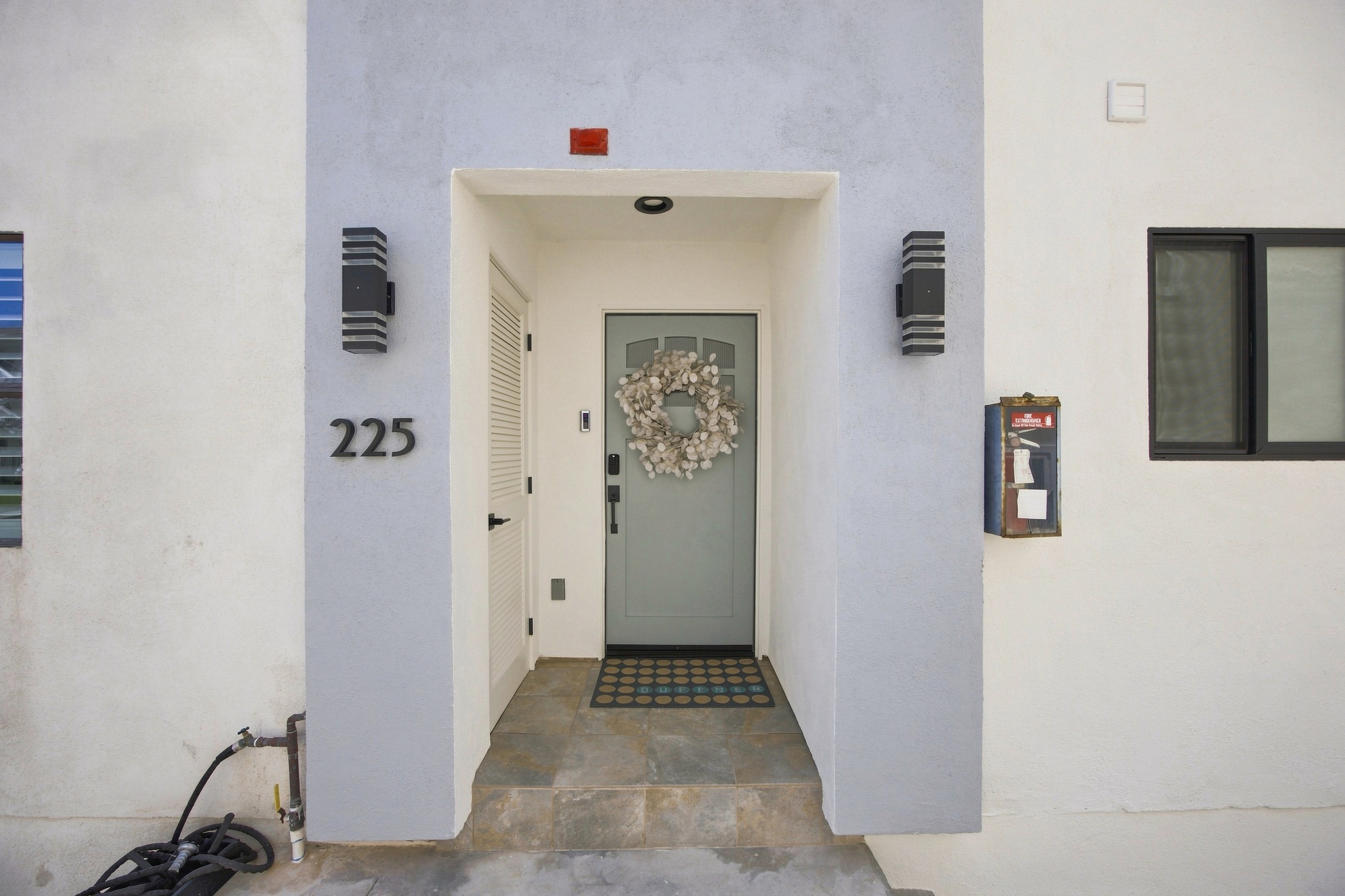  225 4th Street, Hermosa Beach, CA 90254 - 物件實景