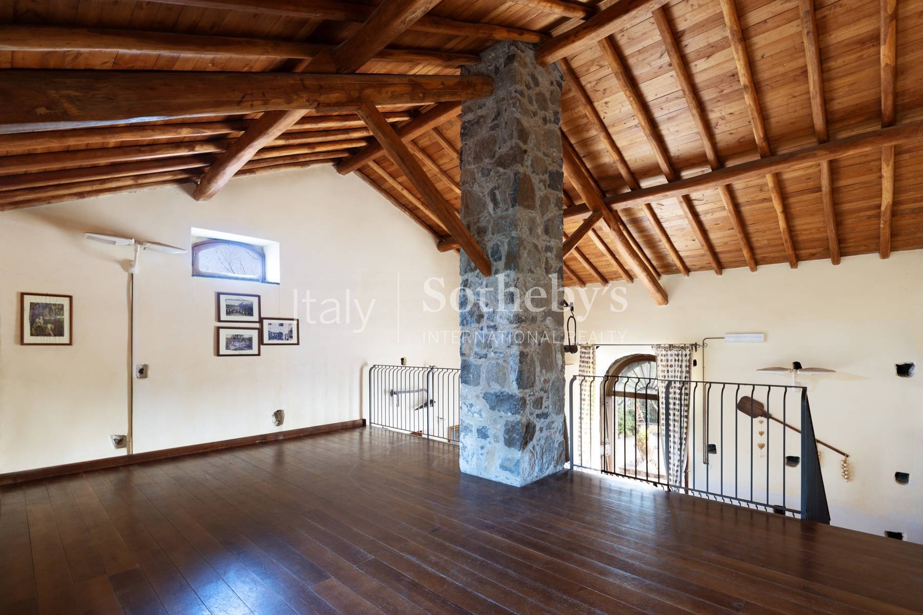  Prestigious property nestled between Mount Etna and the sea - 物件實景