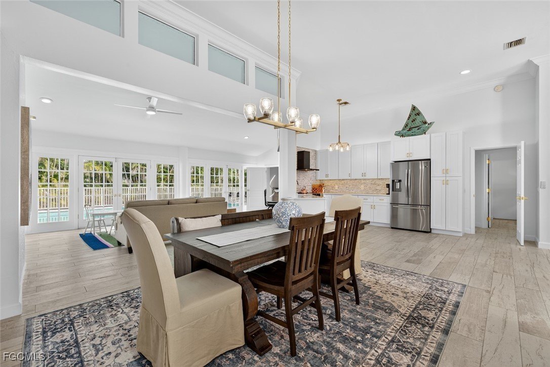 Fort Myers, Florida, 33908, United States, 3 Bedrooms Bedrooms, ,3 BathroomsBathrooms,Residential,For Sale,1973710