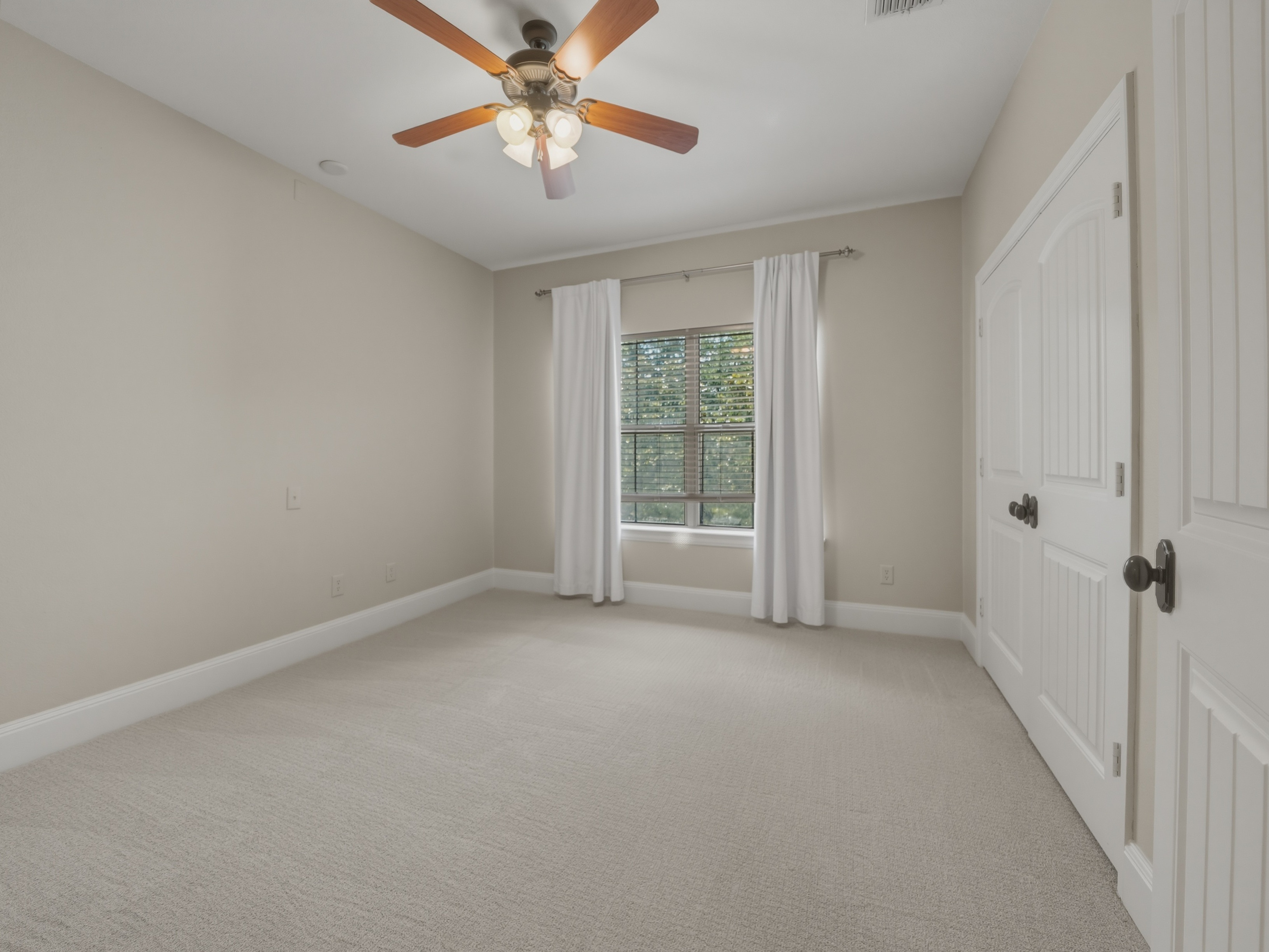  129 Trinity Bluffs, Aledo, TX, 76008 - 物件實景