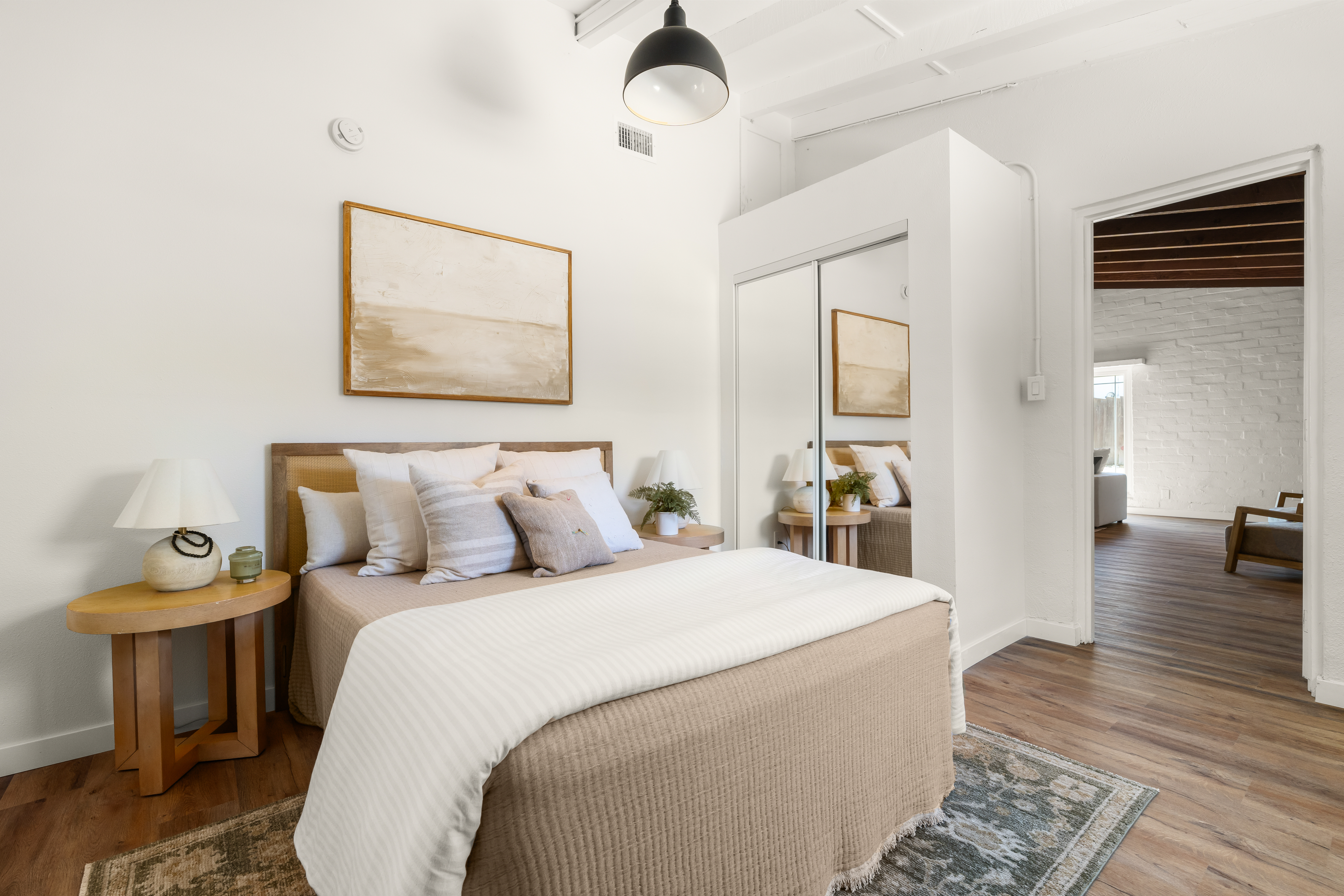  790 South Saticoy Avenue, Ventura, CA 93004 - 物件實景